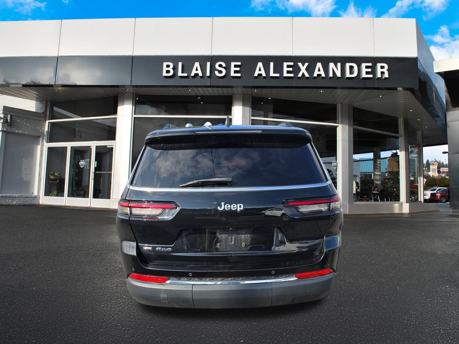 2022 Jeep Grand Cherokee L Laredo