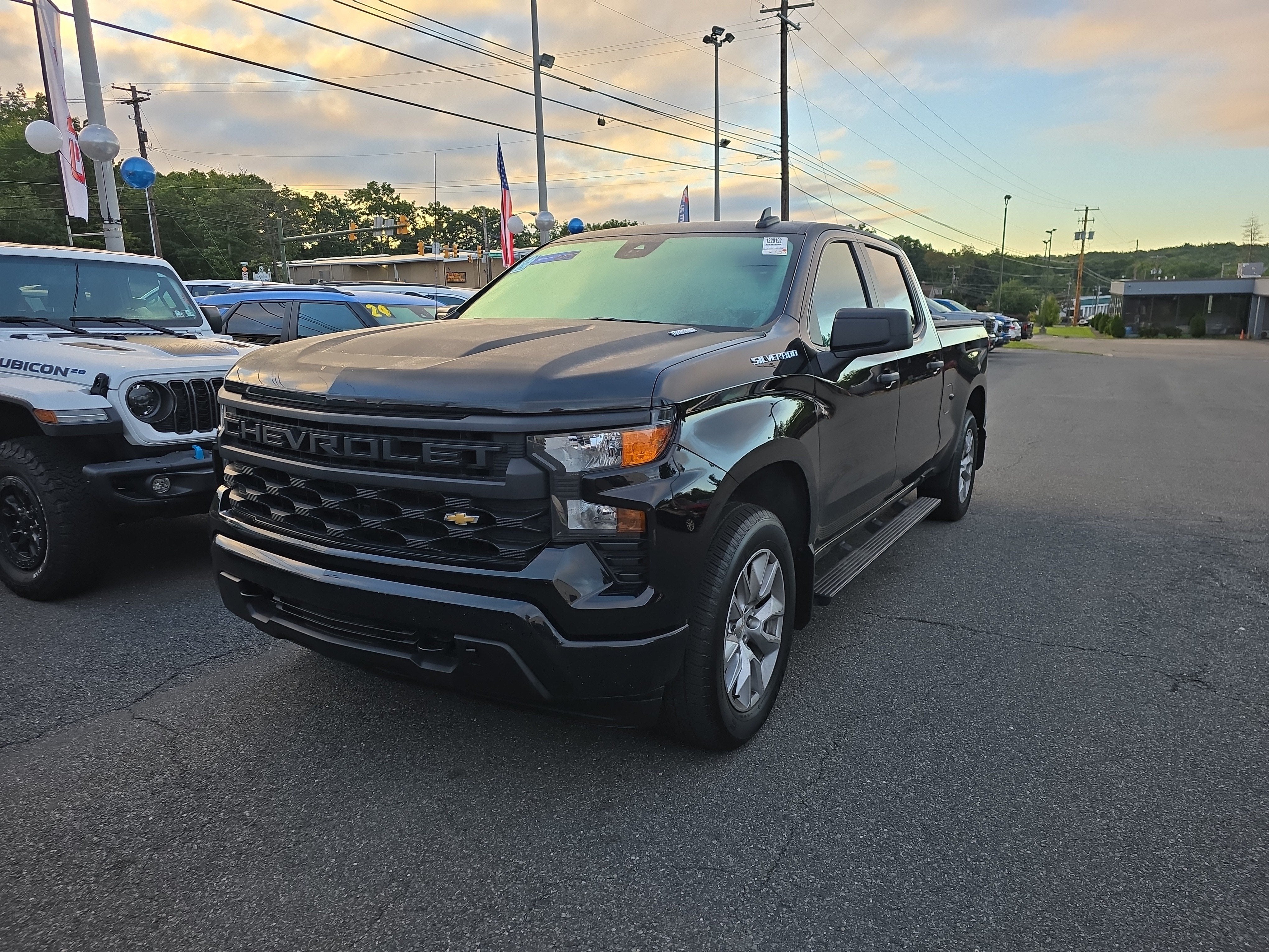 2024 Chevrolet Silverado 1500 Custom