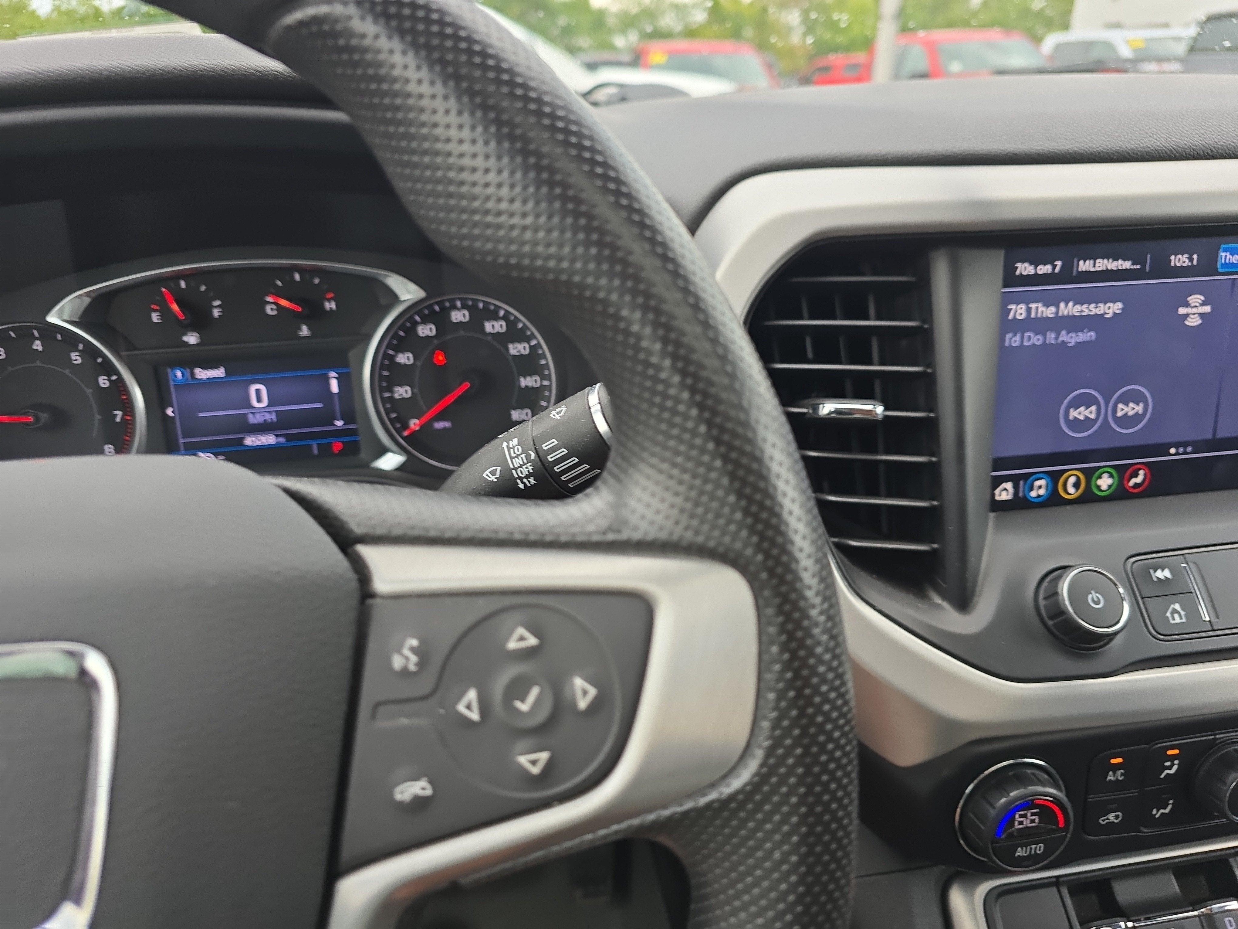 2022 GMC Acadia SLE