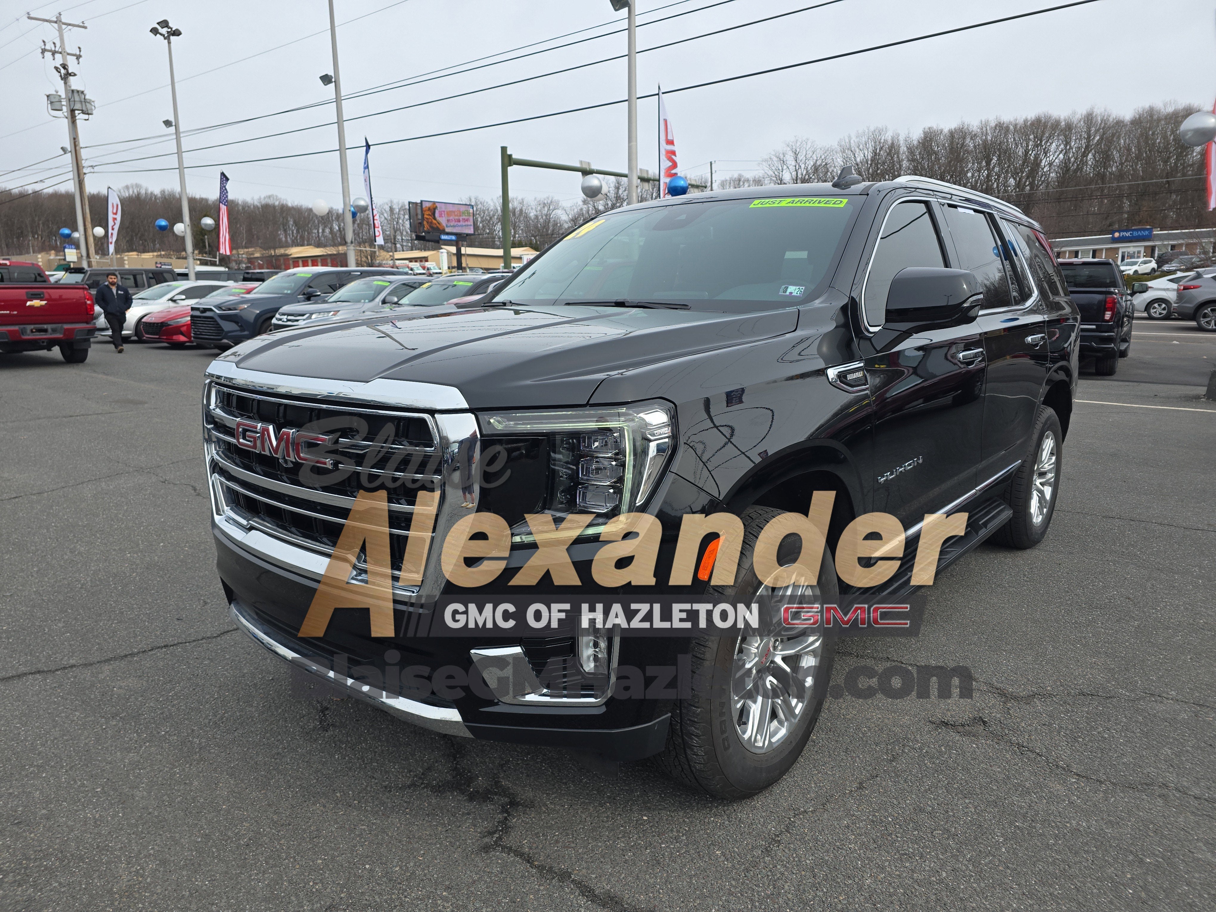 2024 GMC Yukon SLT