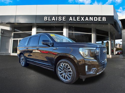 2023 GMC Yukon XL Denali Ultimate