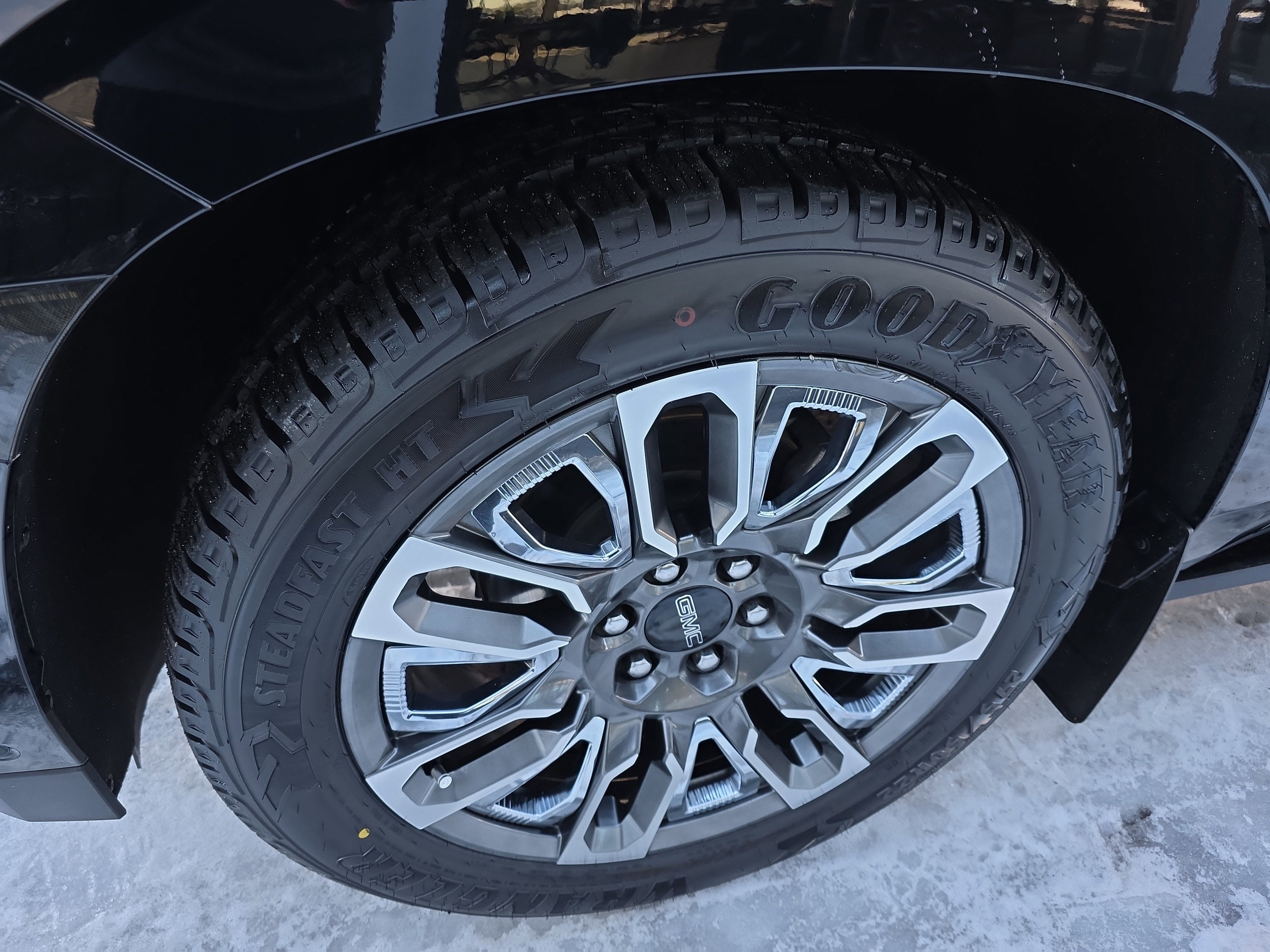 2023 GMC Yukon XL Denali Ultimate