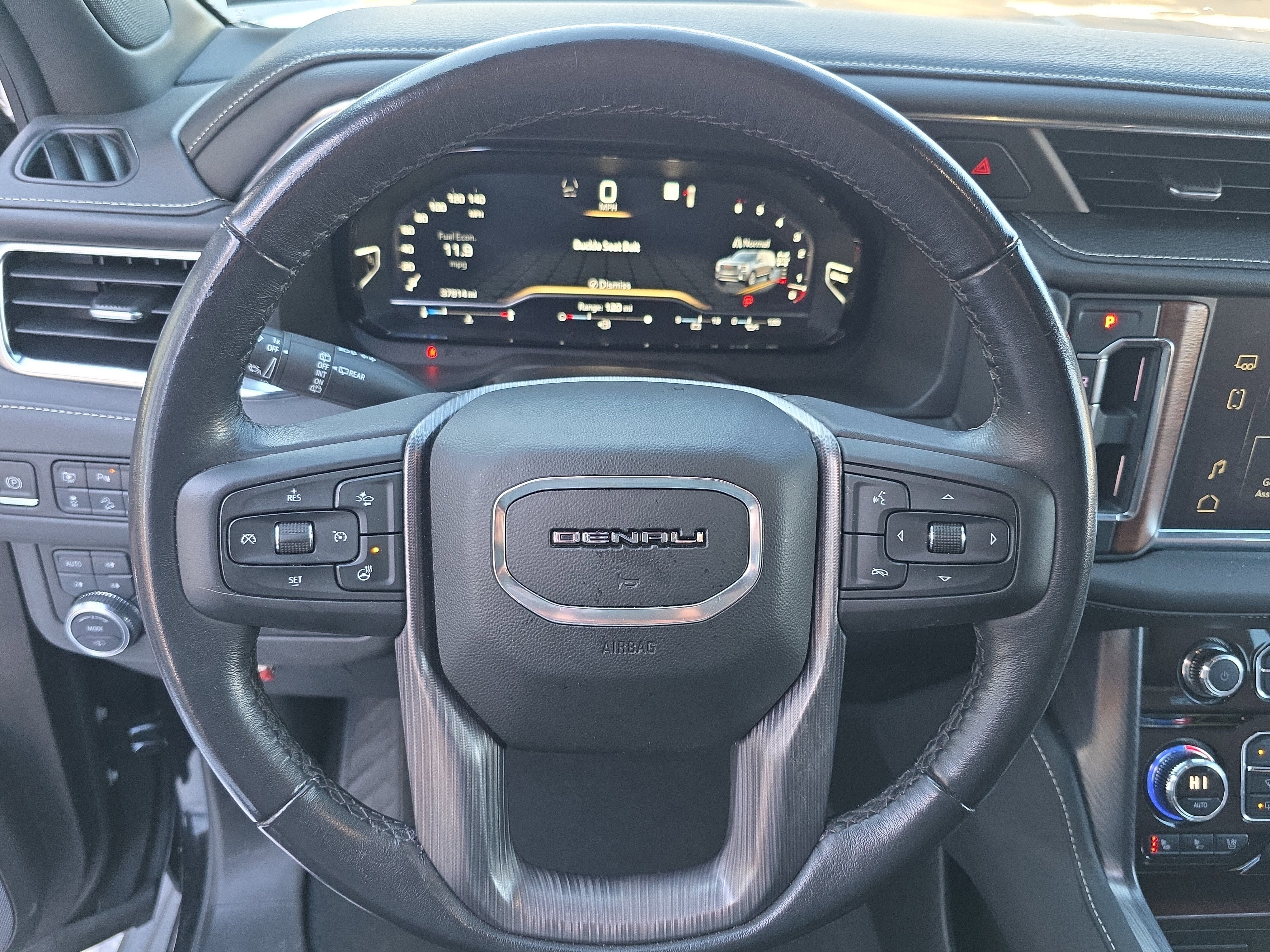 2023 GMC Yukon XL Denali Ultimate