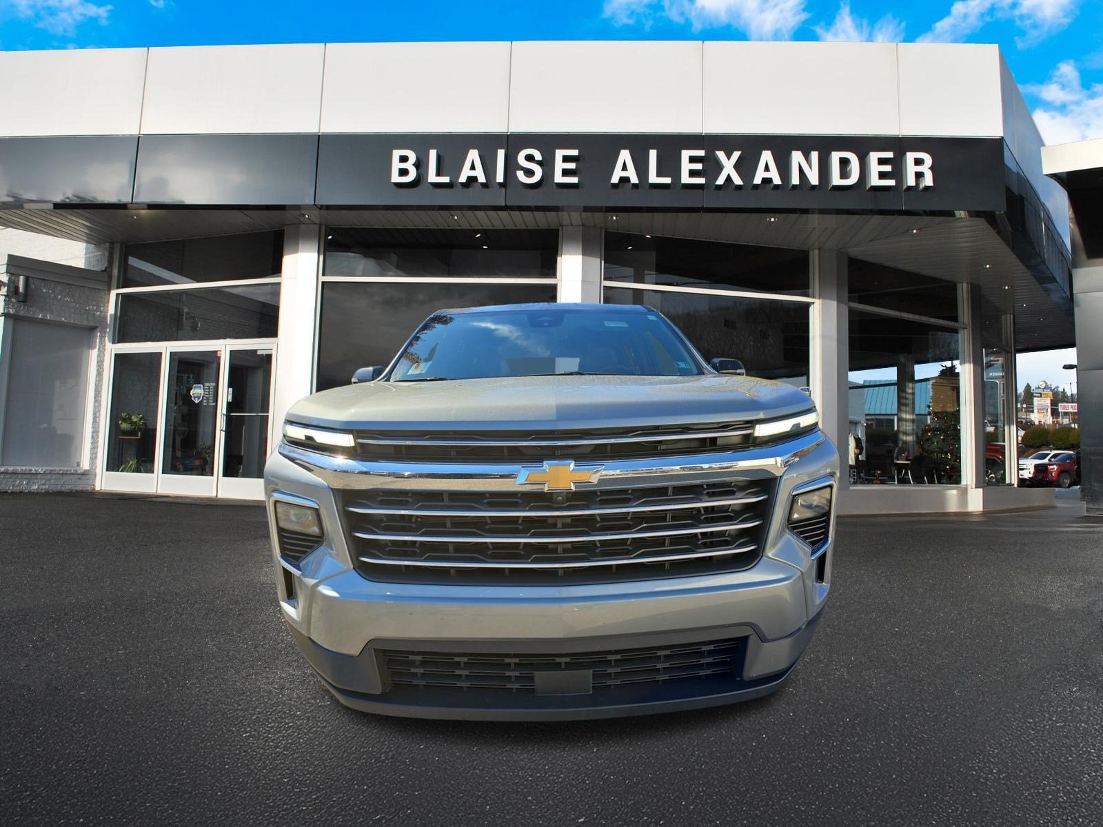 2024 Chevrolet Traverse LT