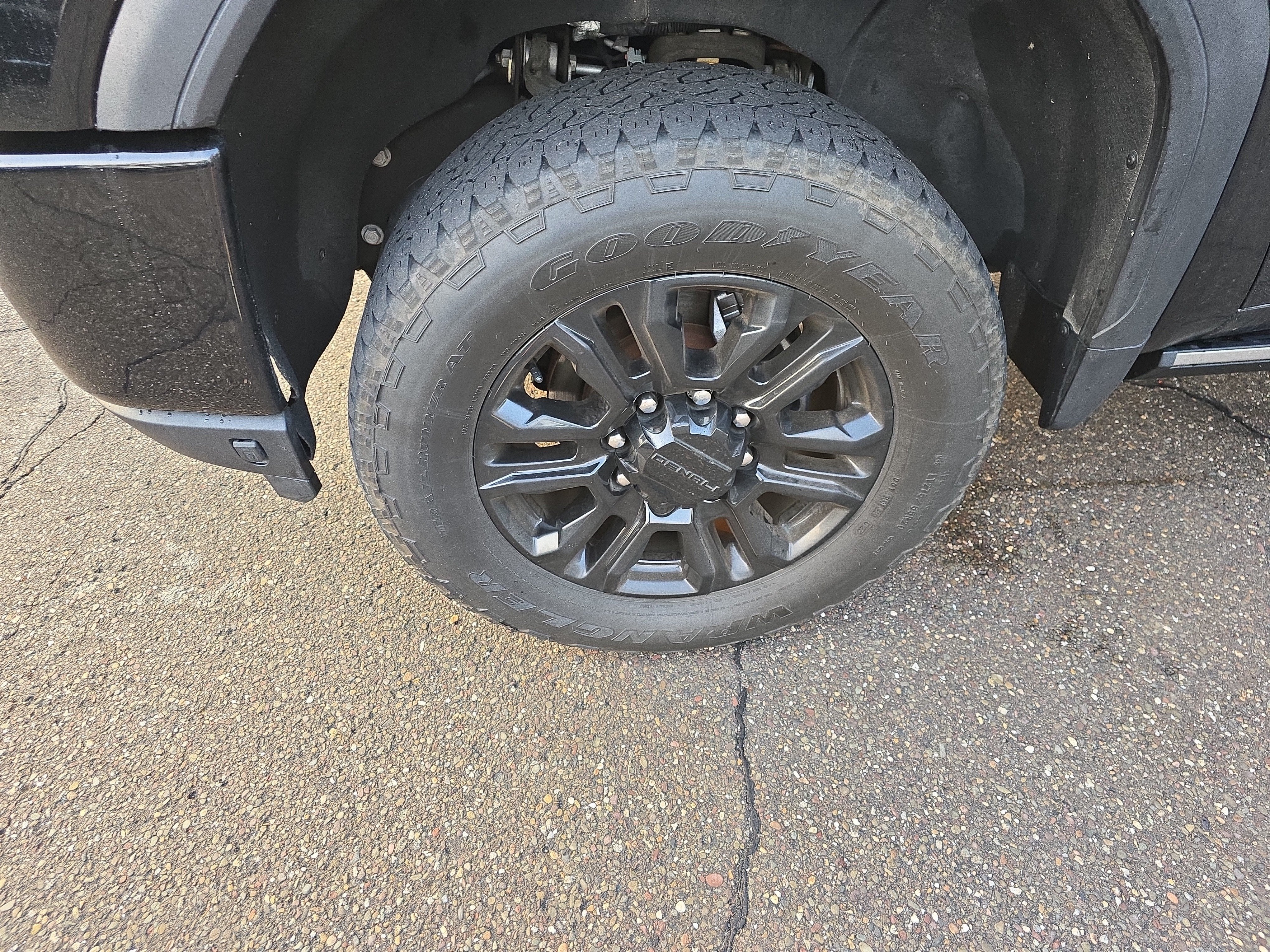 2023 GMC Sierra 2500 HD Denali