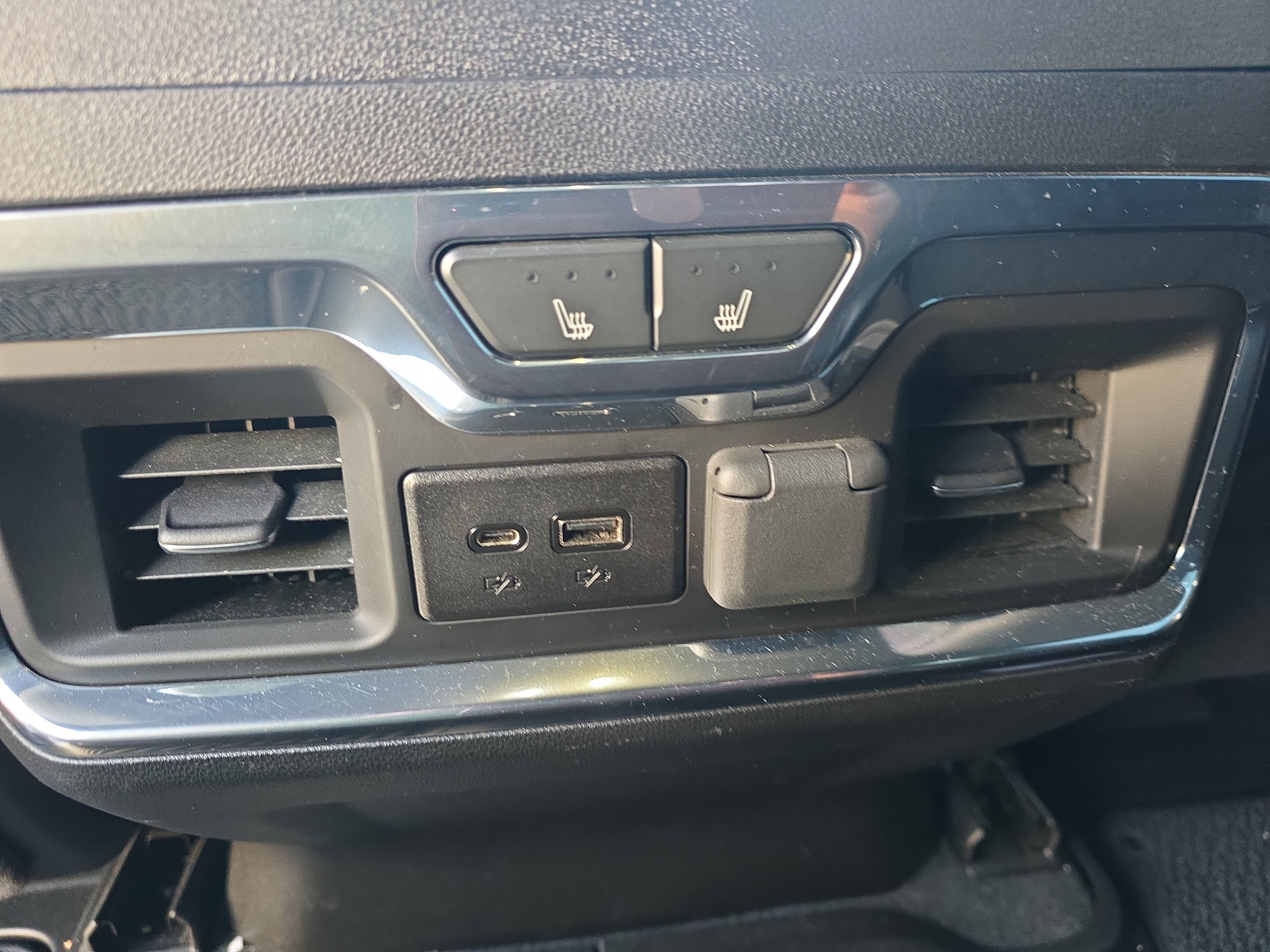 2023 GMC Sierra 3500 HD Denali