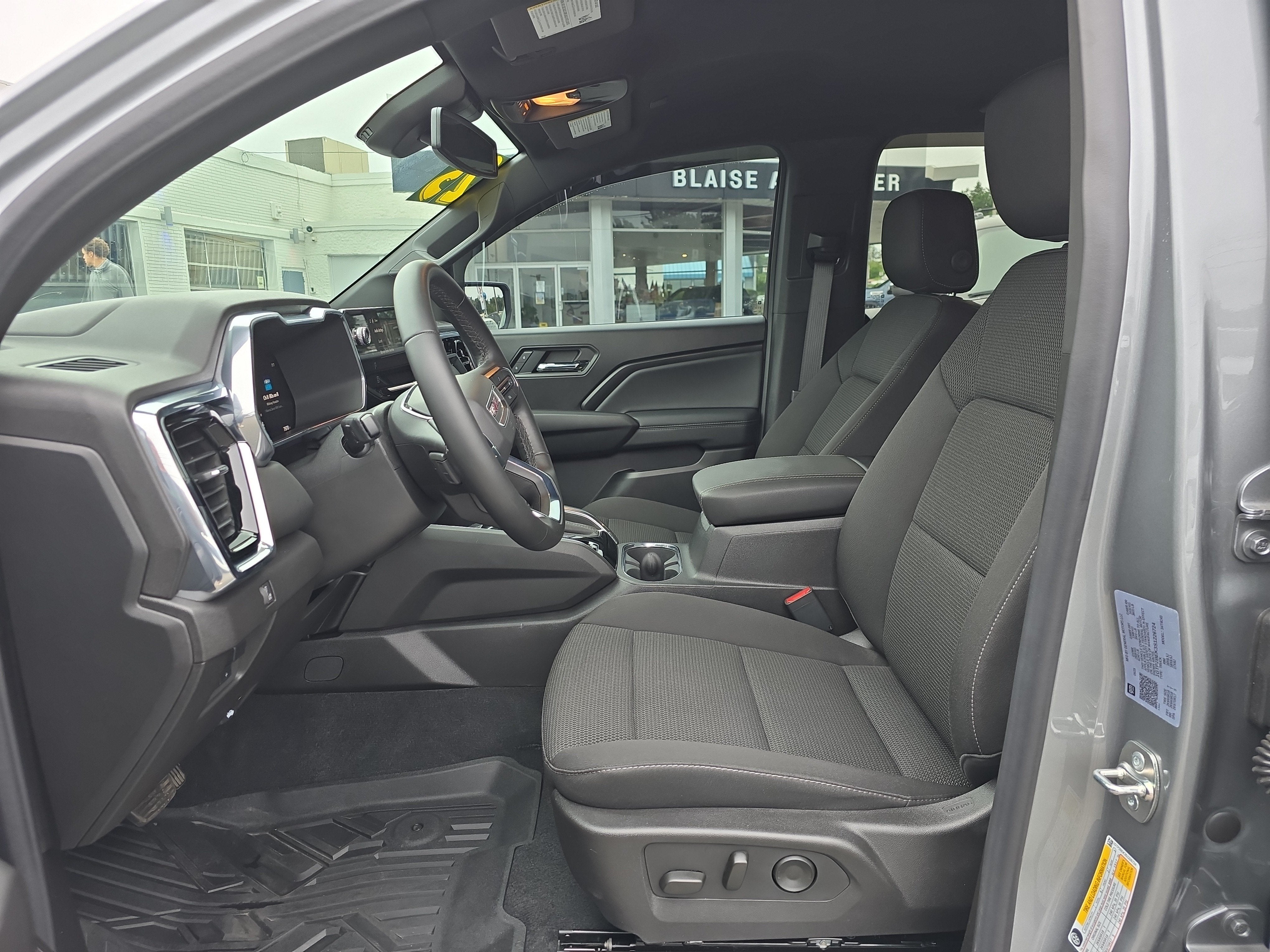 2025 GMC Canyon Elevation