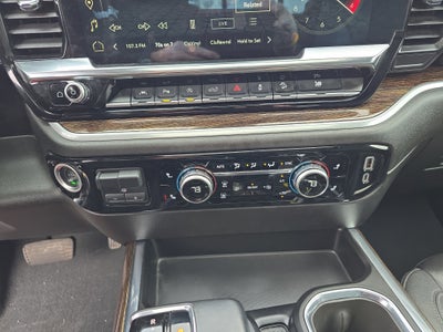 2025 GMC Sierra 1500 Elevation