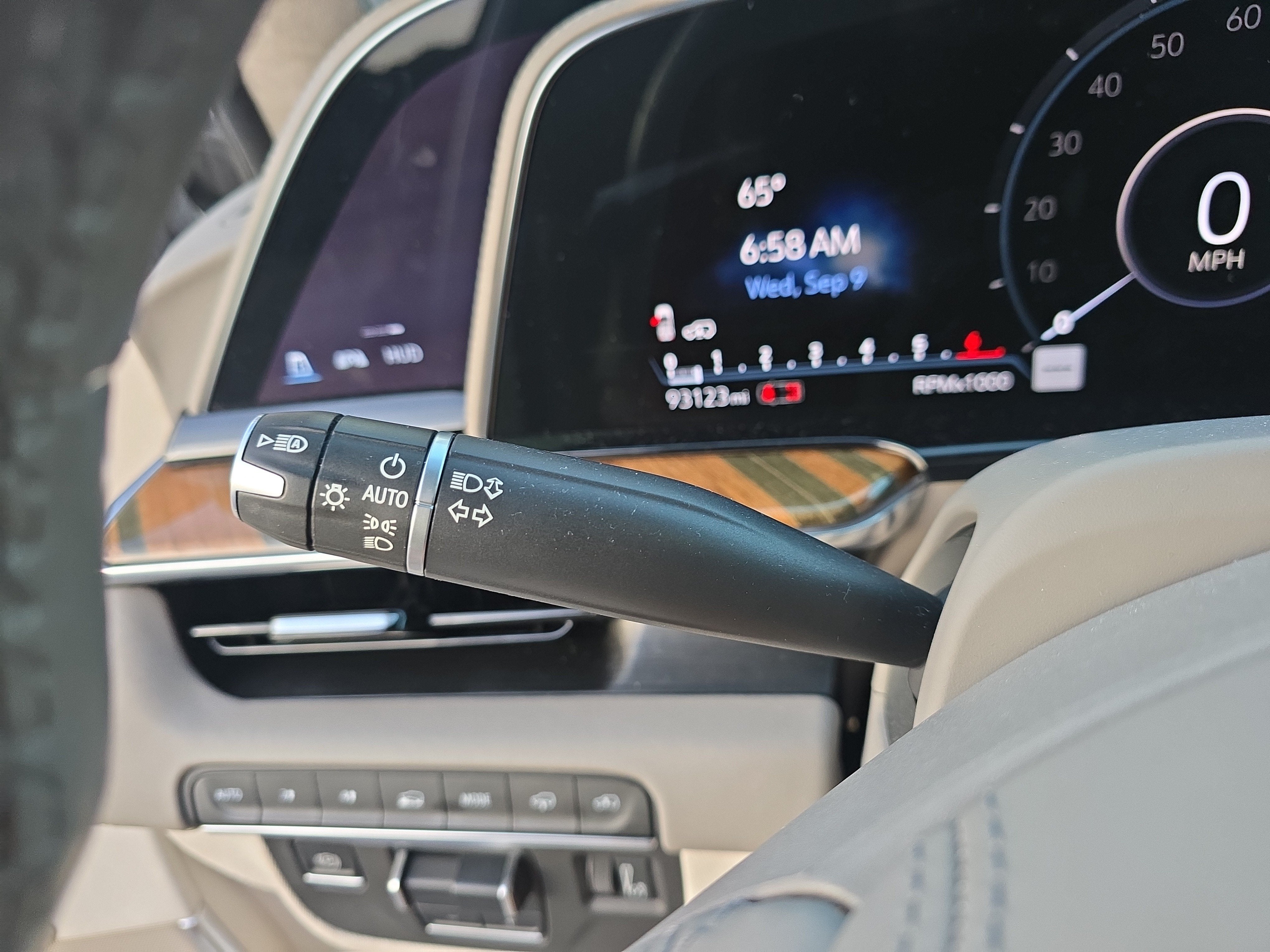 2021 Cadillac Escalade ESV Premium Luxury Platinum