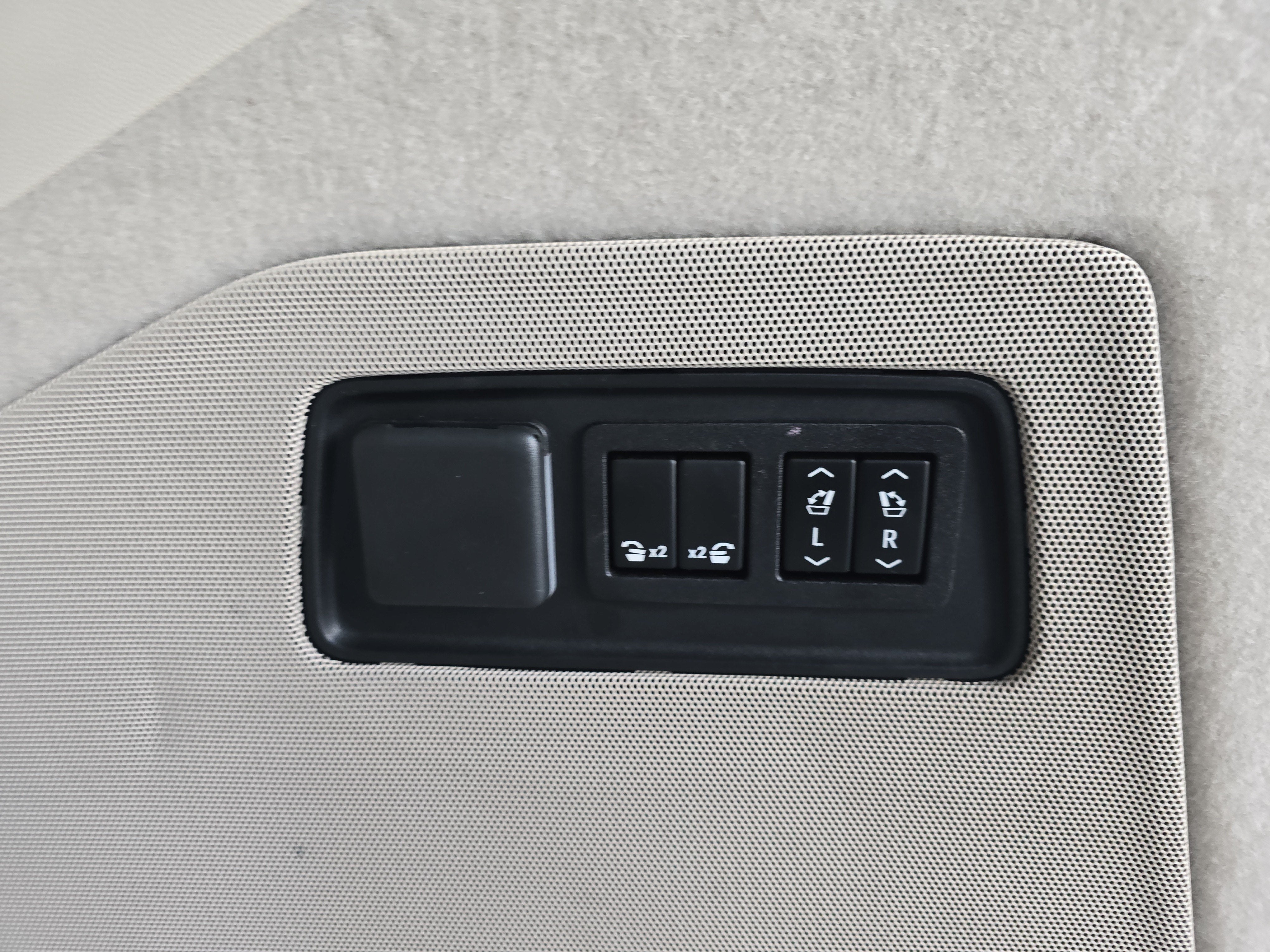 2021 Cadillac Escalade ESV Premium Luxury Platinum