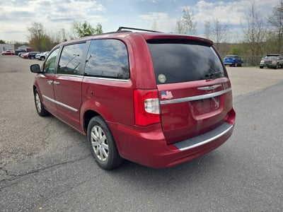 2015 Chrysler Town & Country Touring