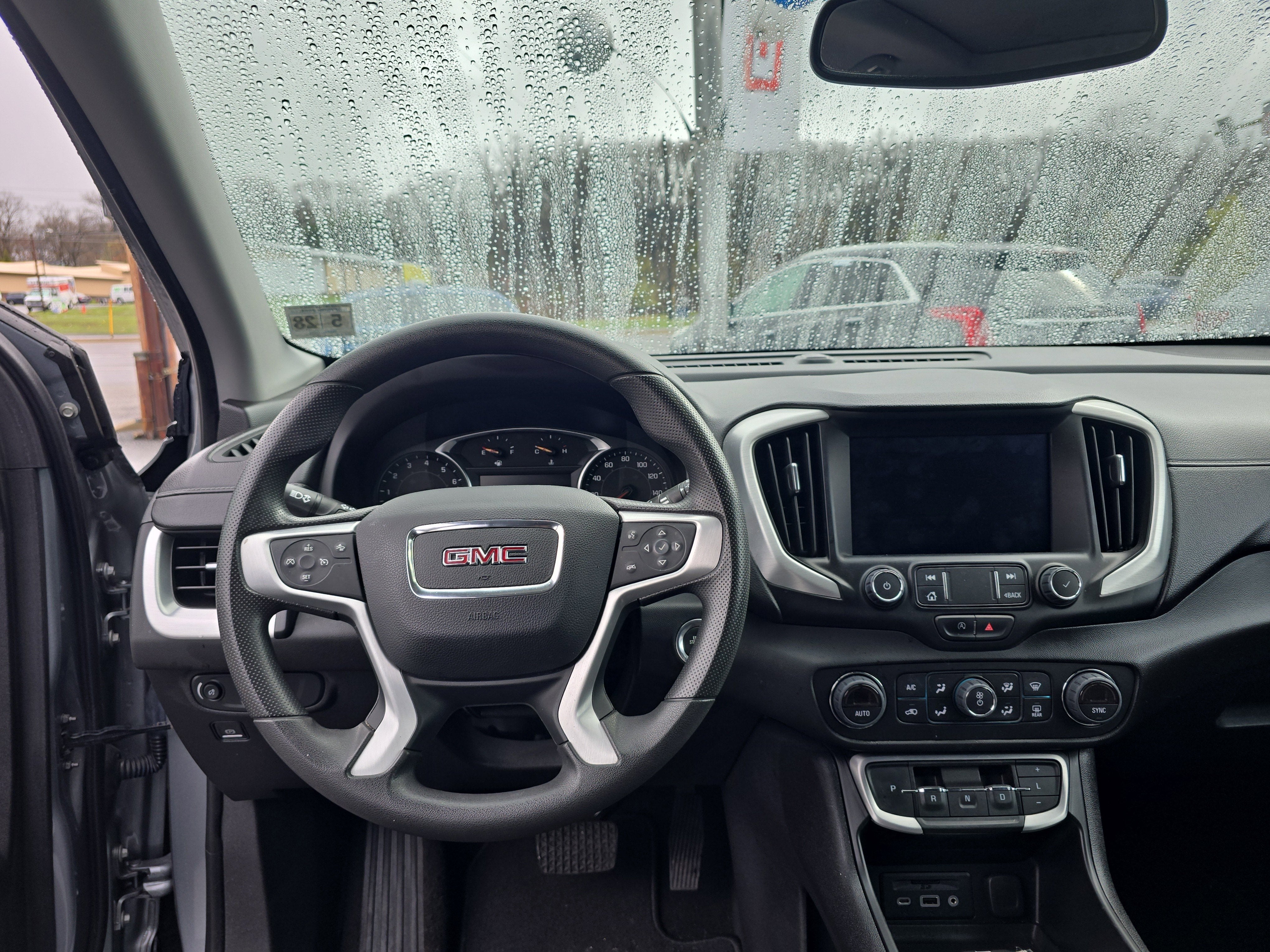 2023 GMC Terrain SLE