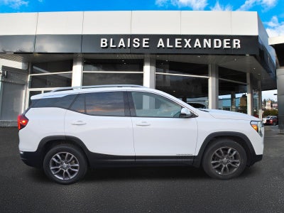 2023 GMC Terrain SLT
