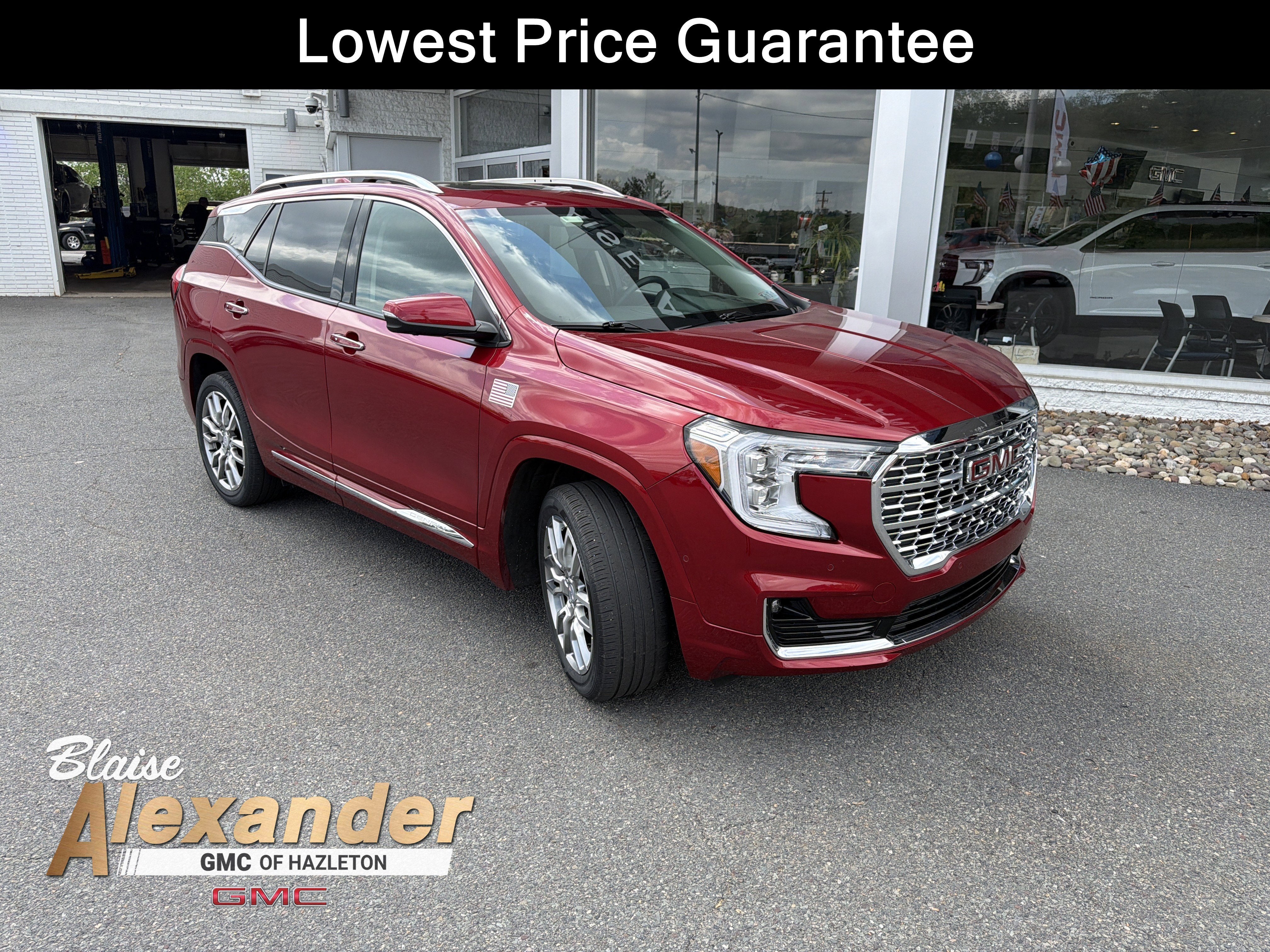 2023 GMC Terrain Denali
