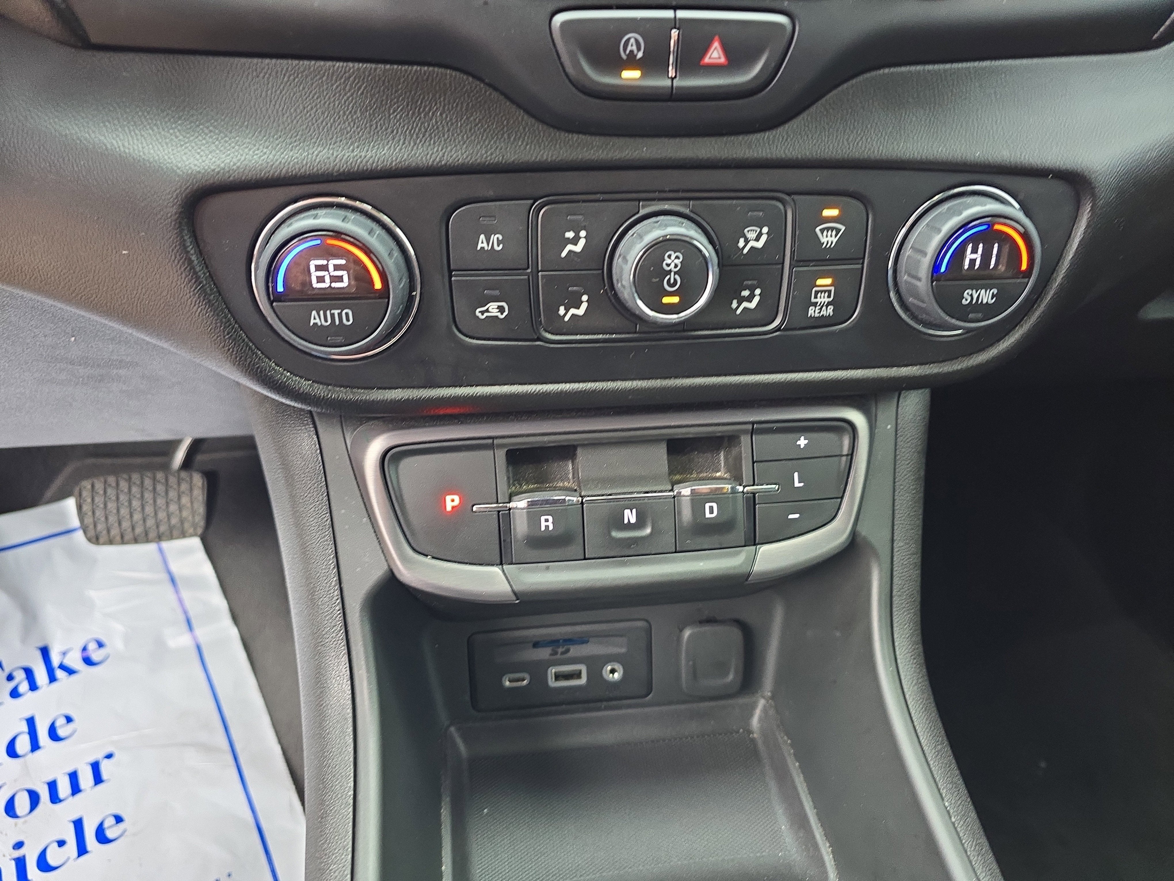 2022 GMC Terrain AT4