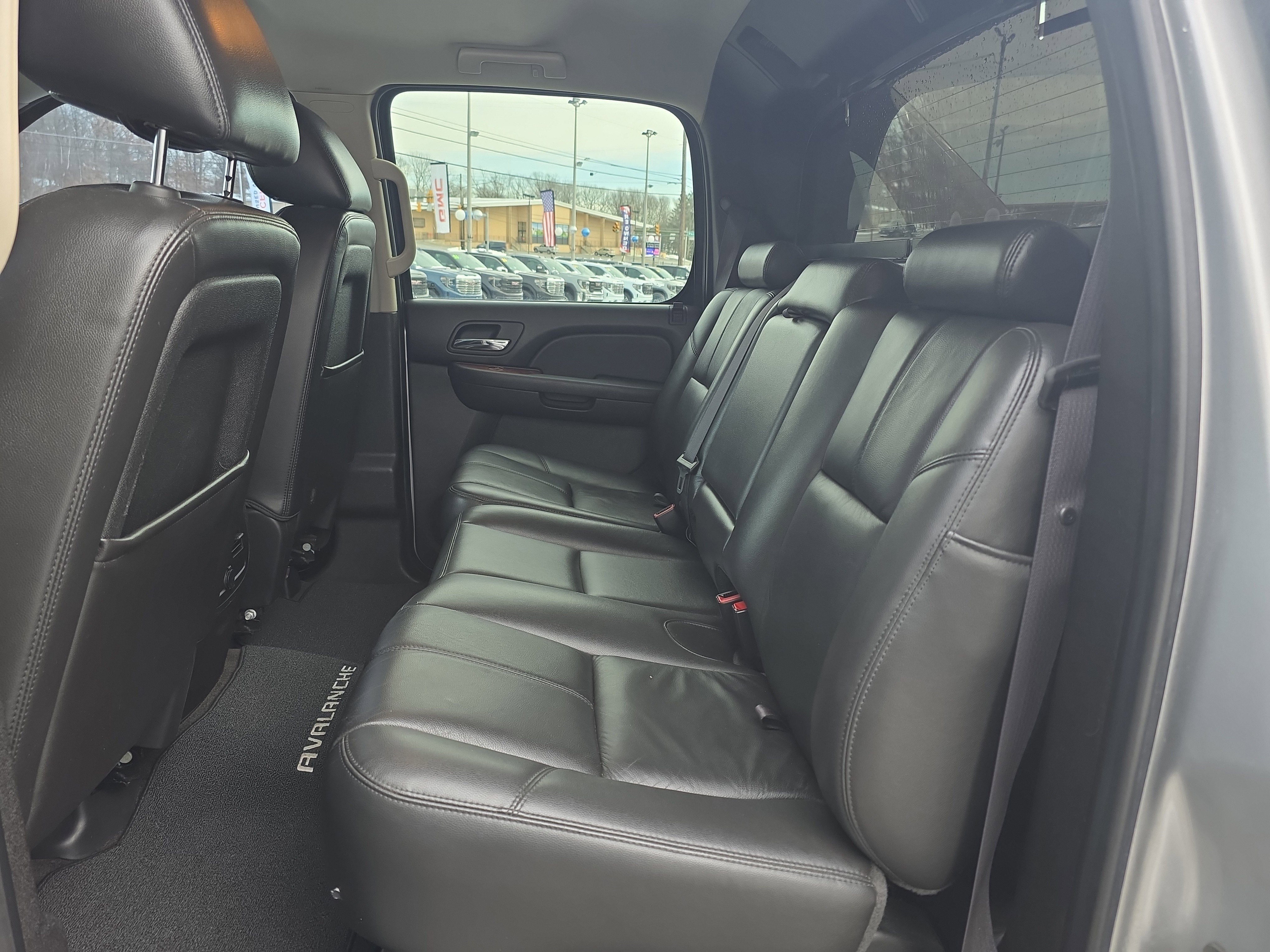 2013 Chevrolet Avalanche LT