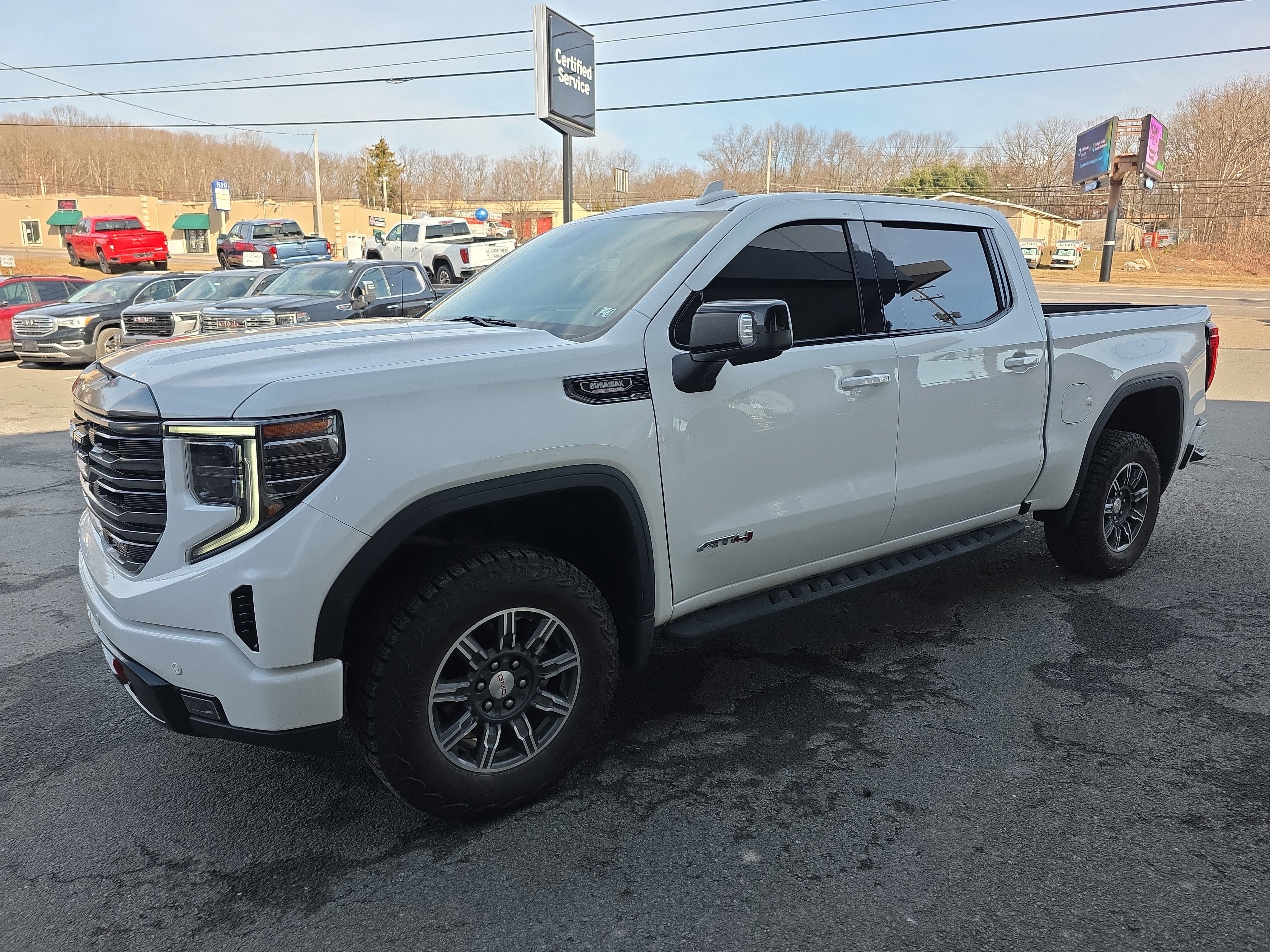 2024 GMC Sierra 1500 AT4