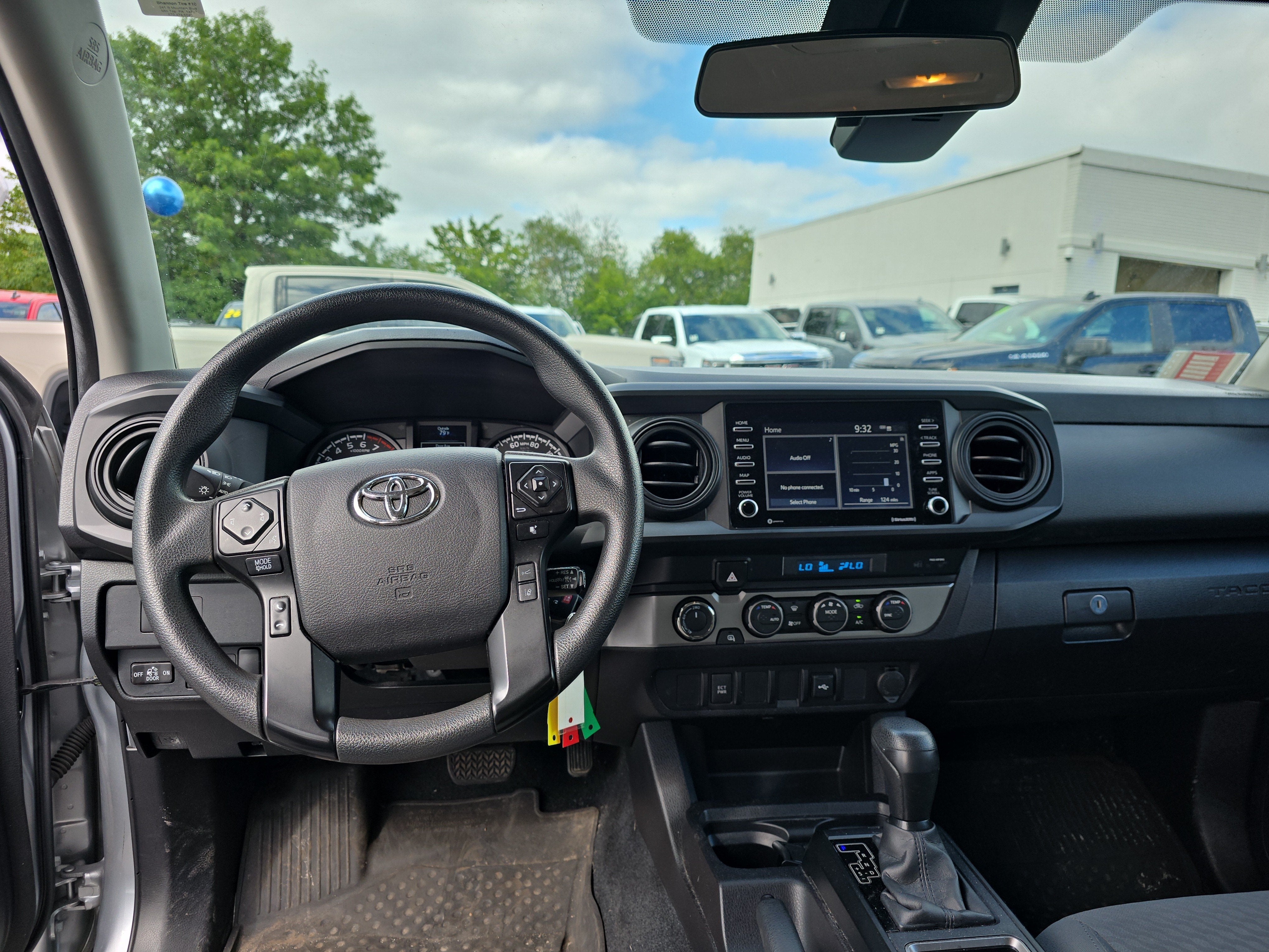 2022 Toyota Tacoma 4WD SR