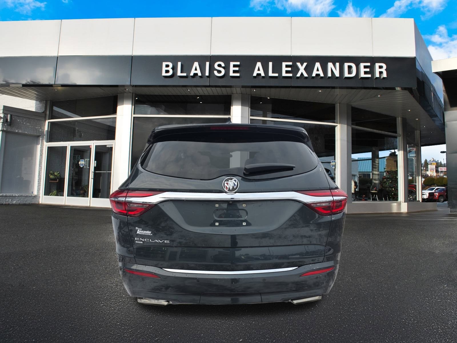 2021 Buick Enclave Essence