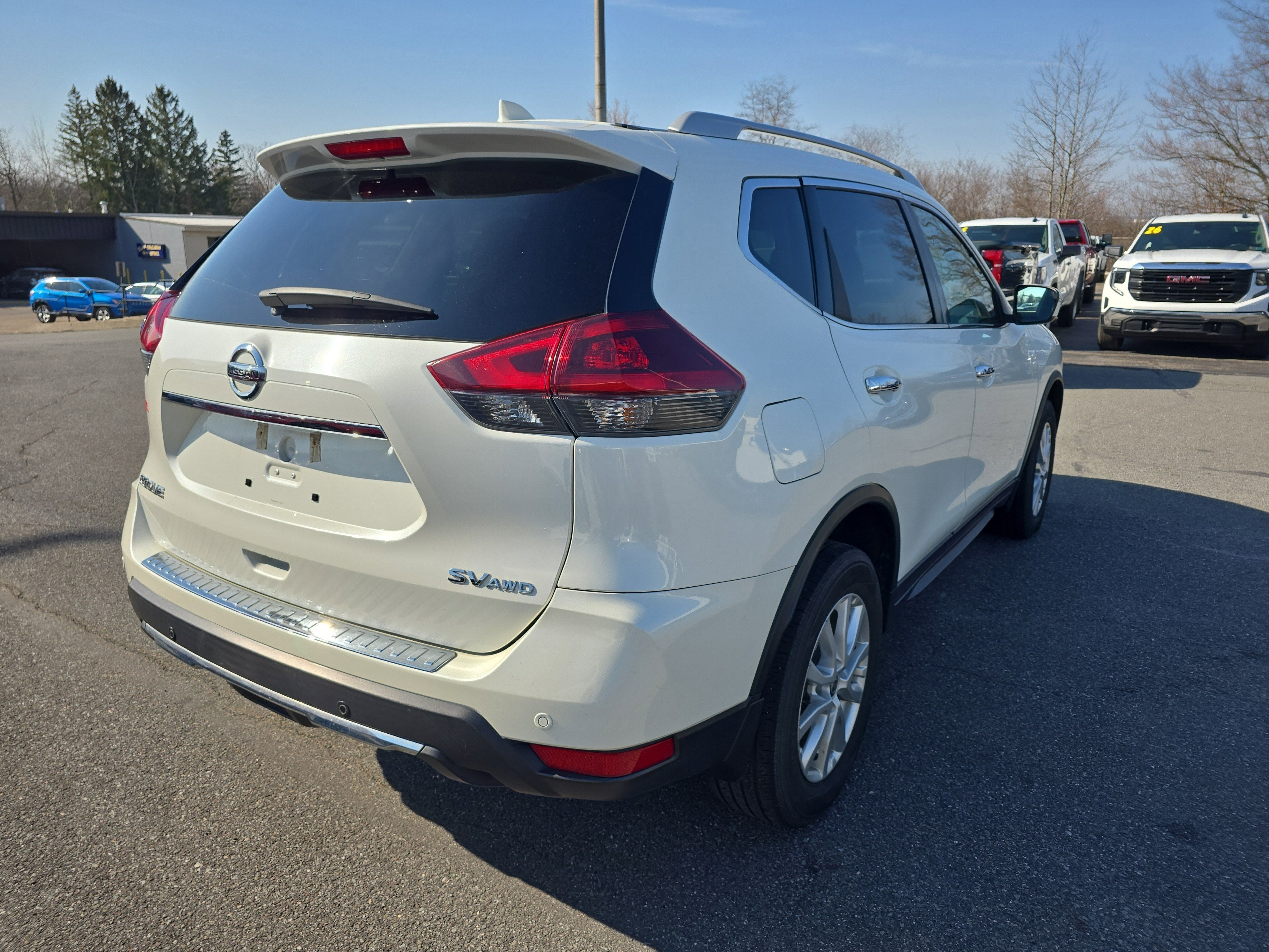 2020 Nissan Rogue SV