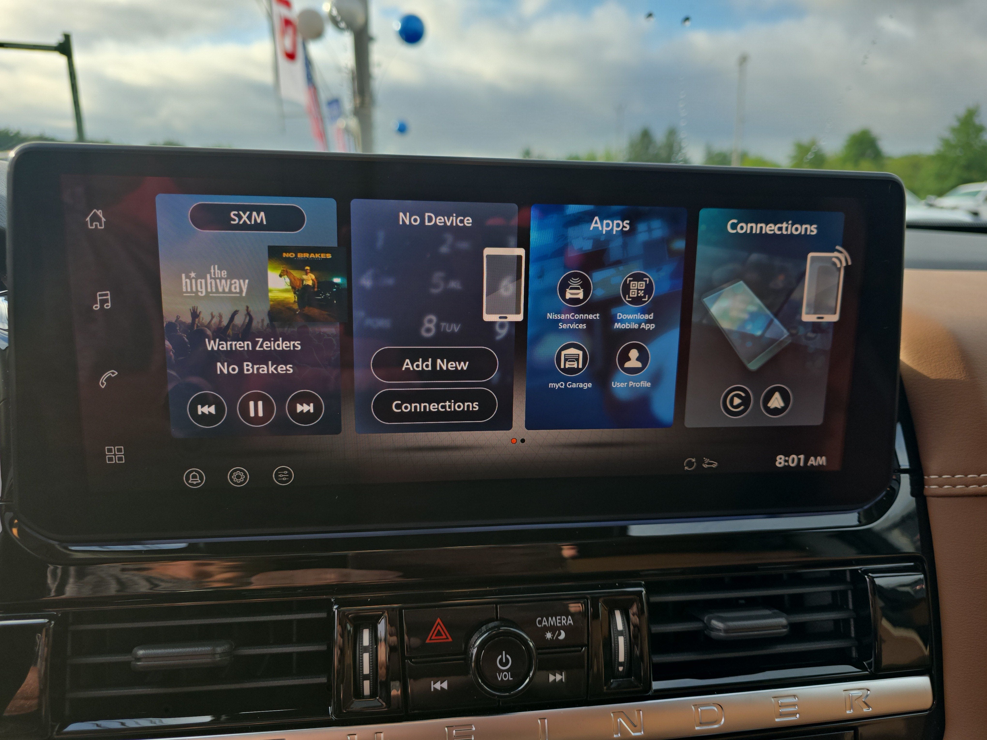 2026 Nissan Pathfinder Platinum
