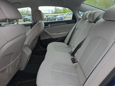 2017 Hyundai SONATA SE