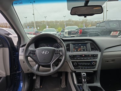 2017 Hyundai SONATA SE