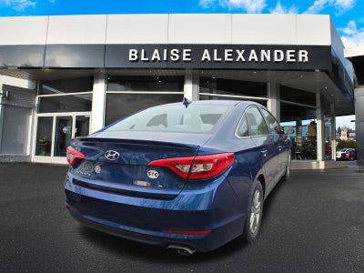 2017 Hyundai SONATA SE