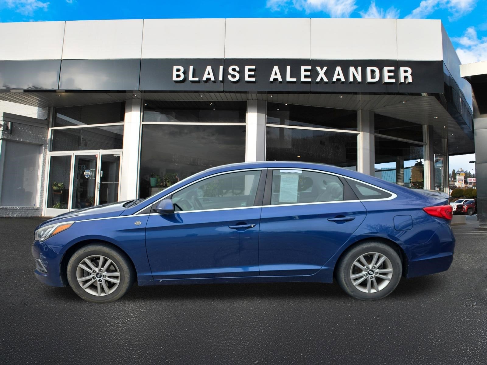 2017 Hyundai SONATA SE