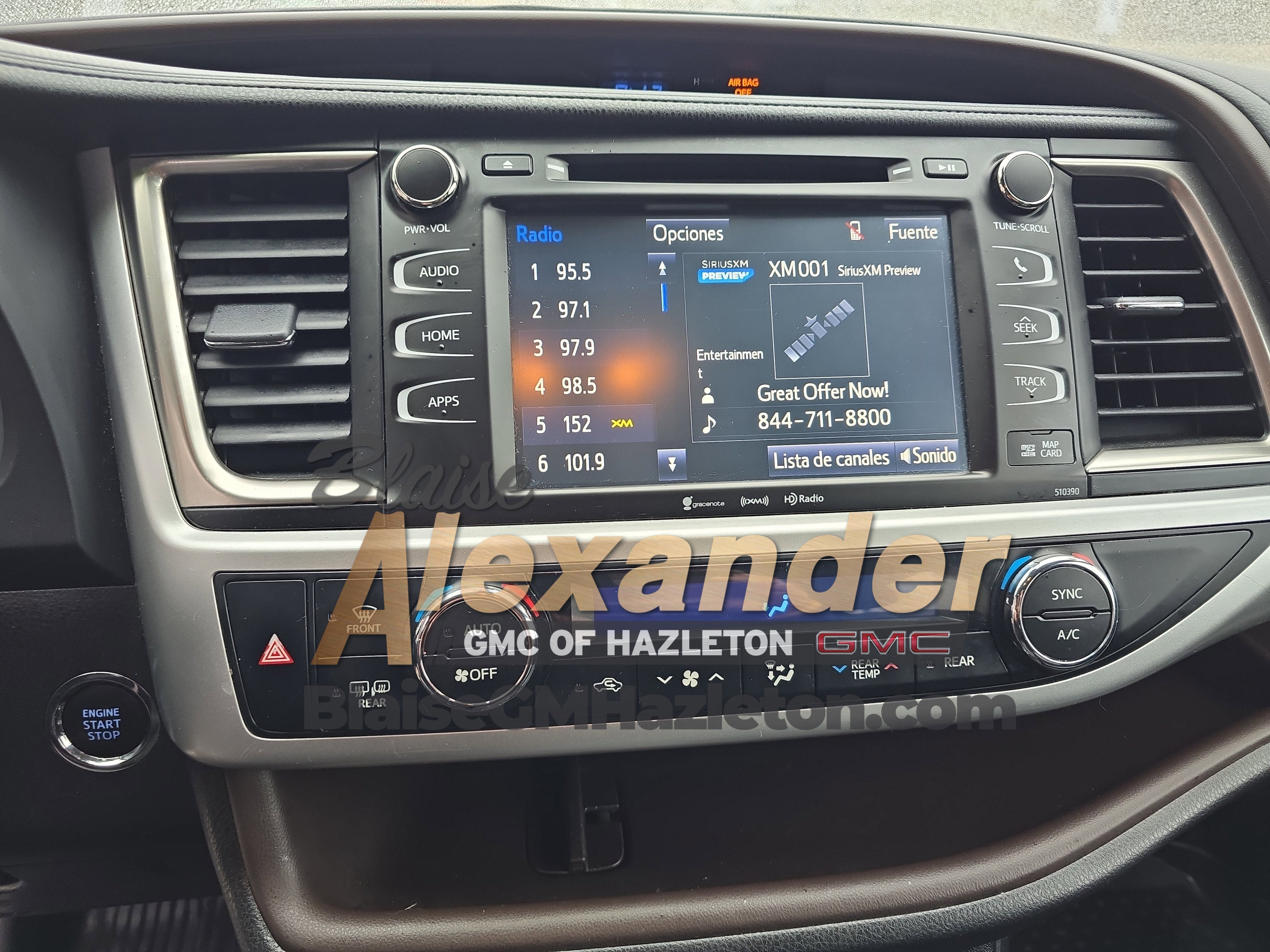 2019 Toyota Highlander SE