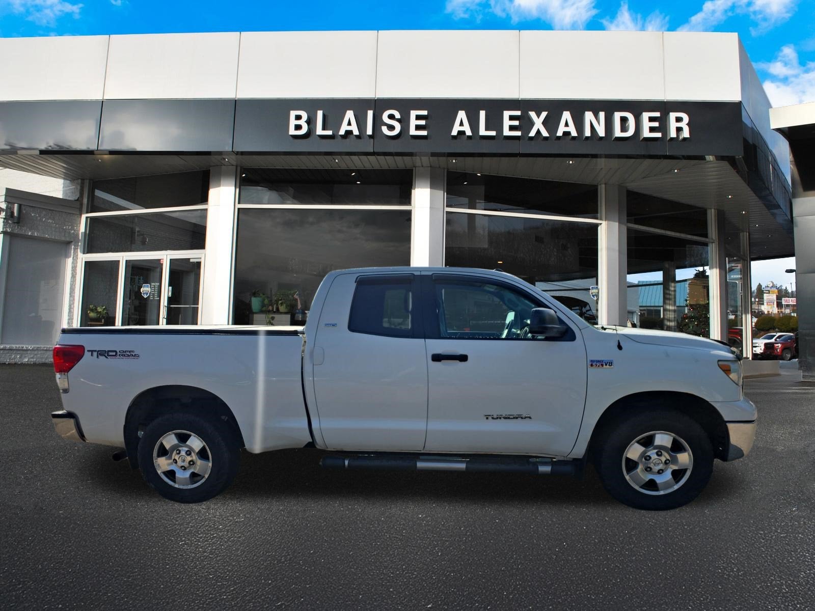 2013 Toyota Tundra 4WD Truck DB 4WD V8 5.7 SR5