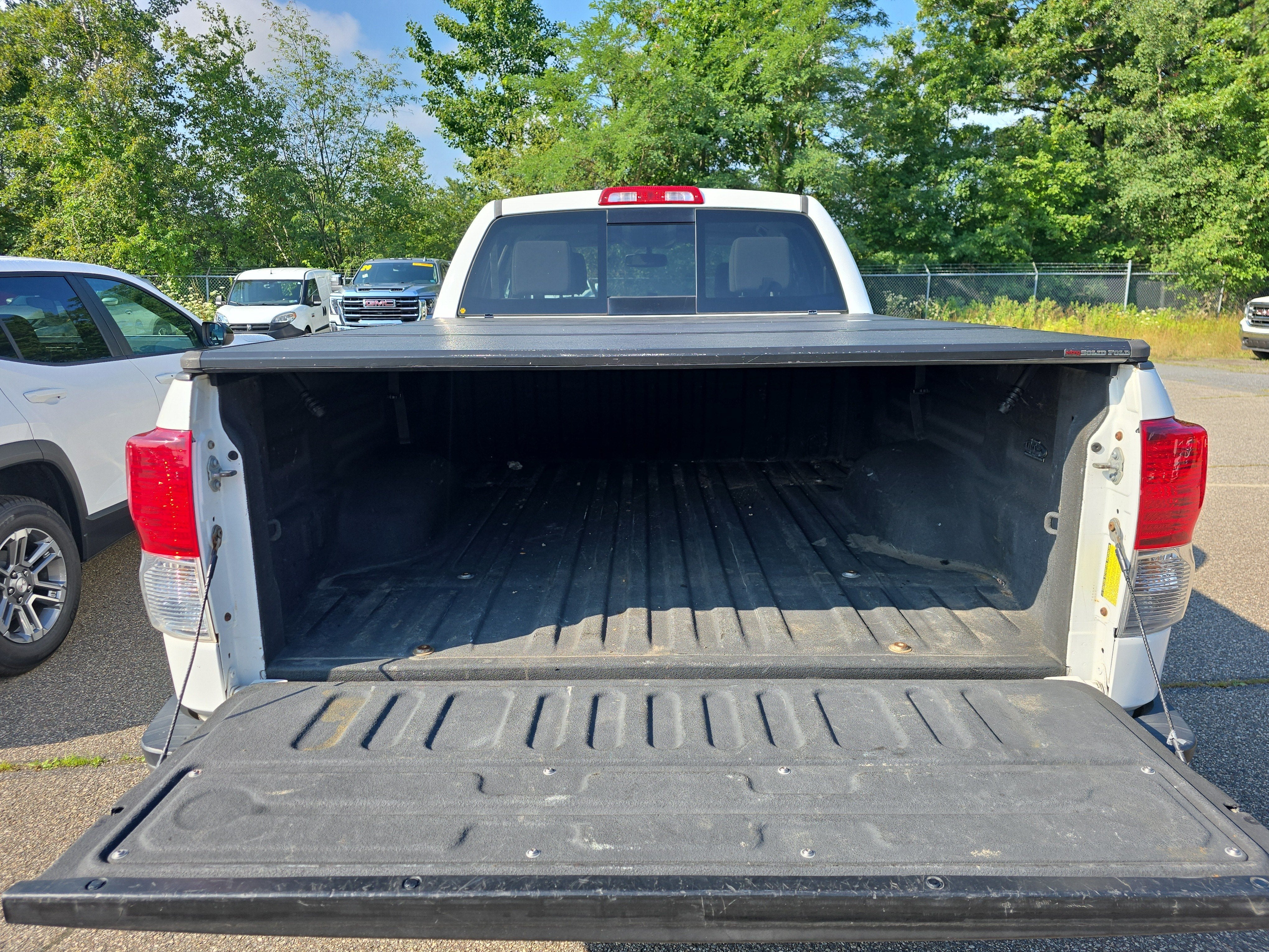 2013 Toyota Tundra 4WD Truck DB 4WD V8 5.7 SR5