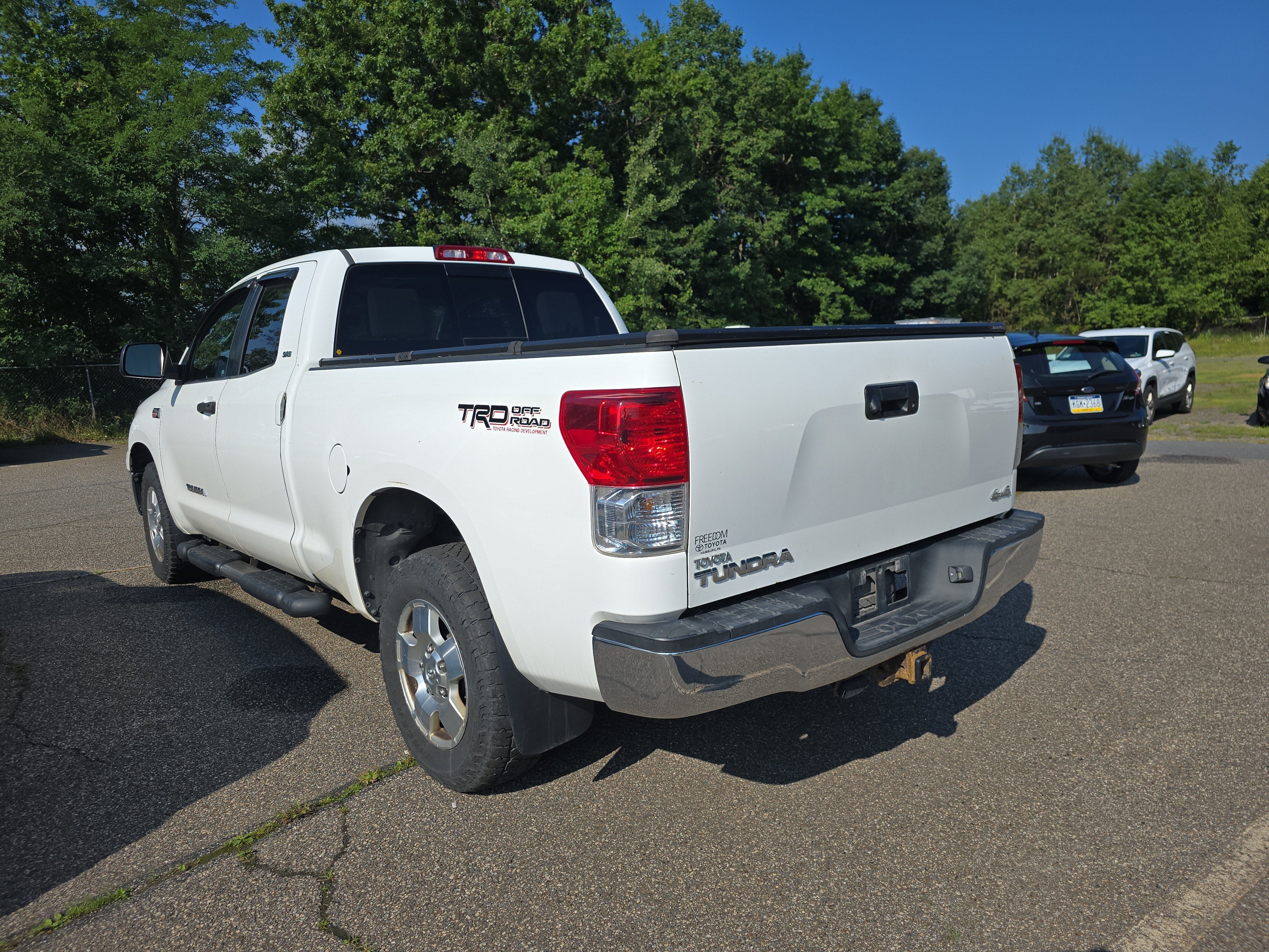 2013 Toyota Tundra 4WD Truck DB 4WD V8 5.7 SR5
