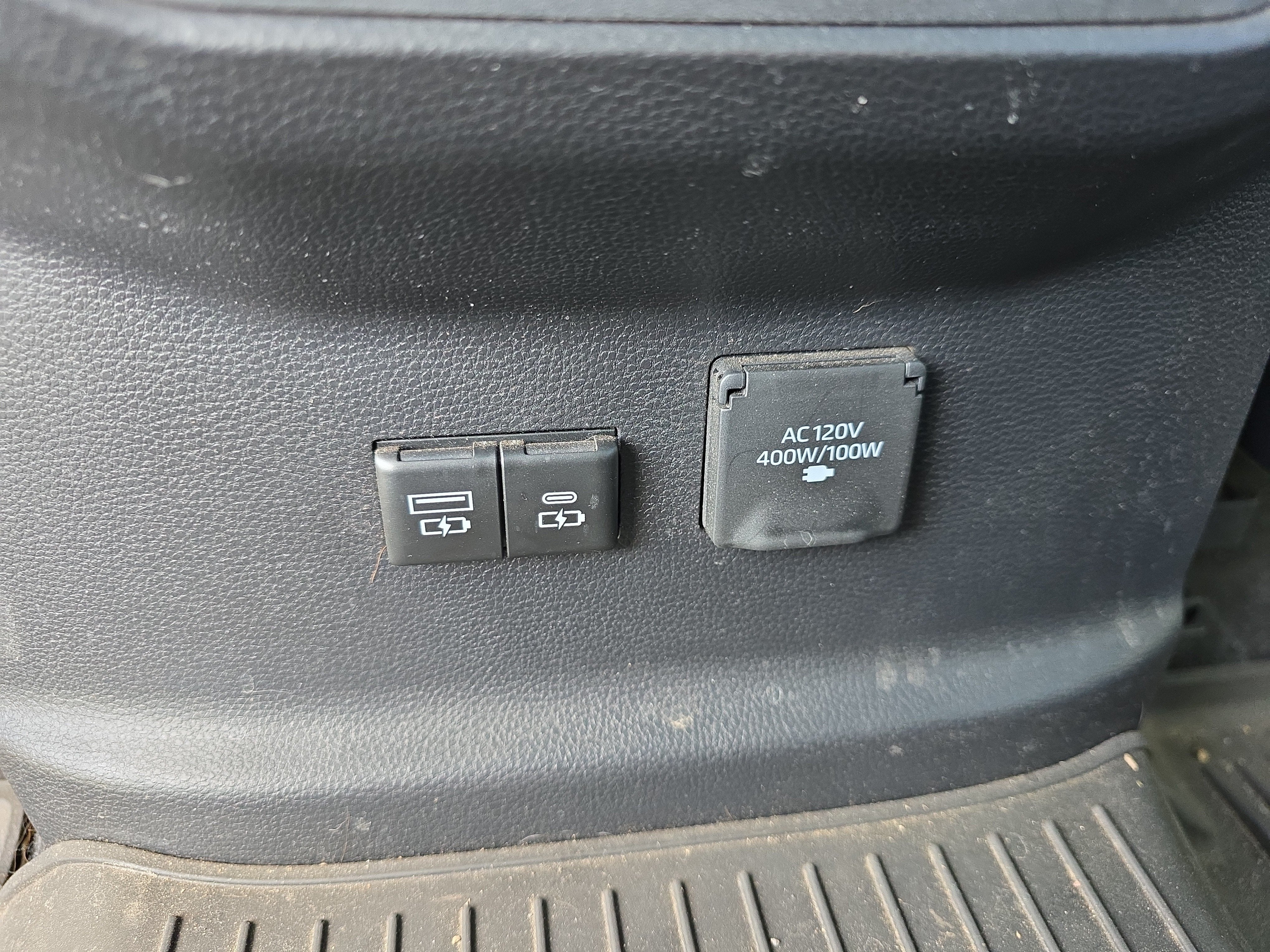 2025 Toyota Tundra 4WD SR5
