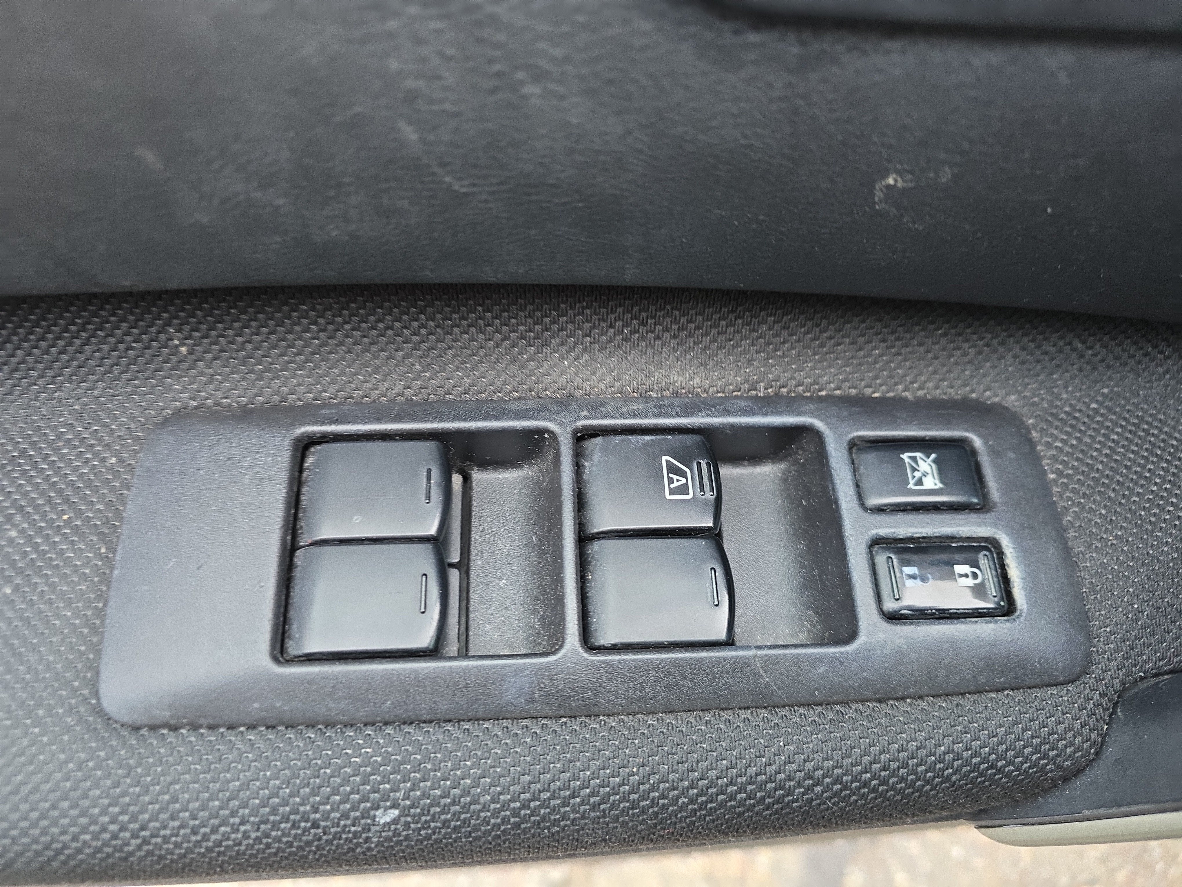 2013 Nissan Rogue SV