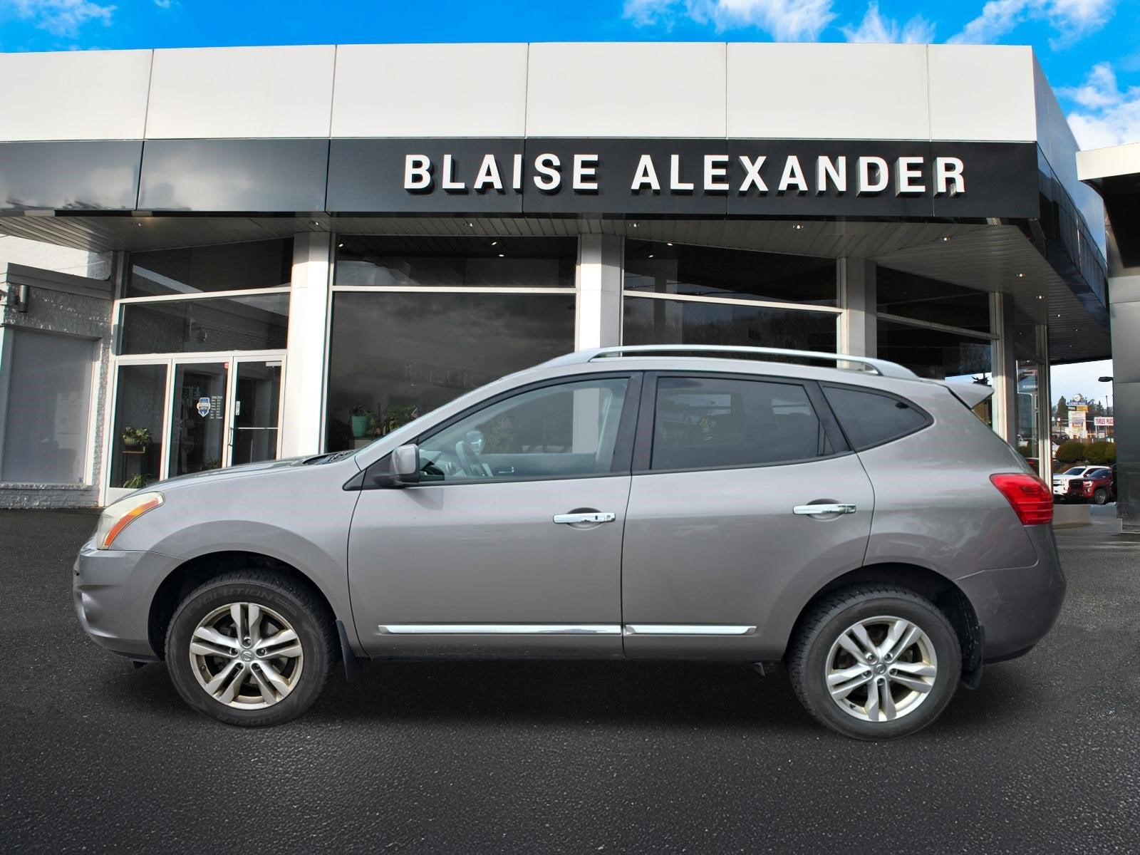 2013 Nissan Rogue SV