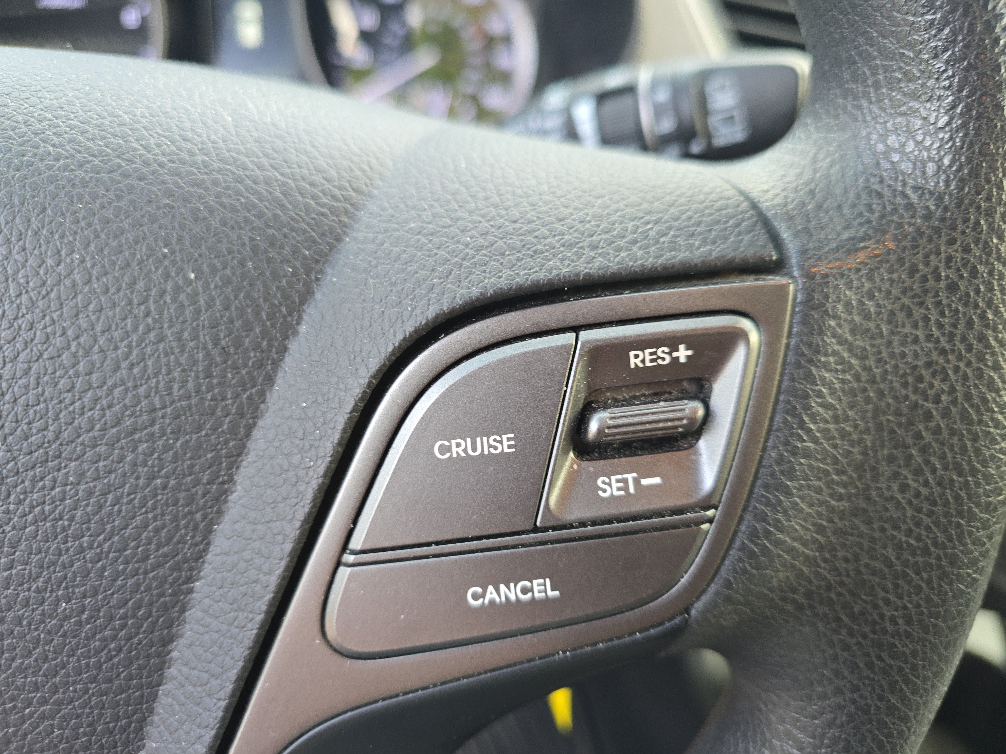 2018 Hyundai SANTA FE SE
