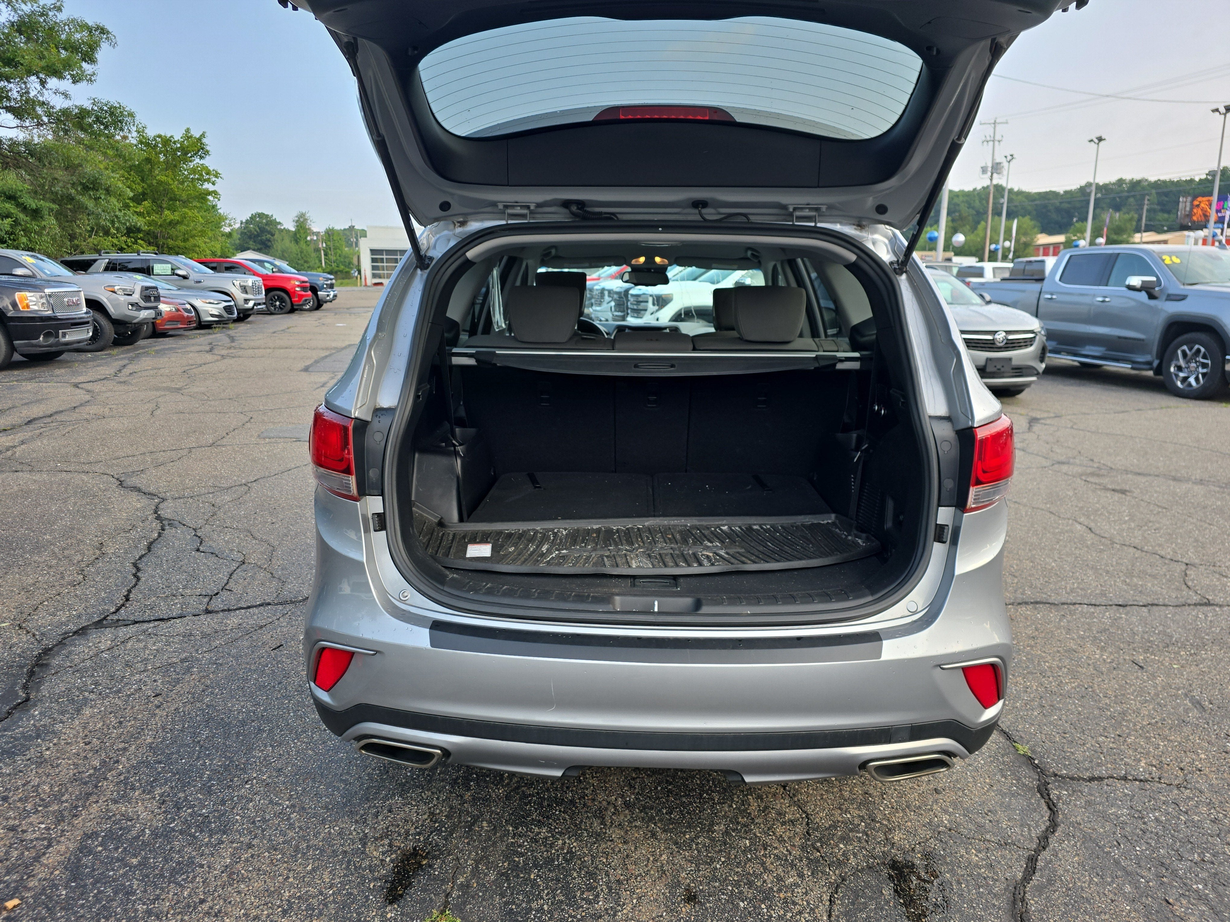 2018 Hyundai SANTA FE SE