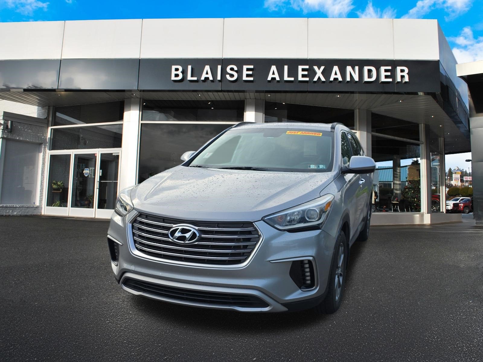 2018 Hyundai SANTA FE SE