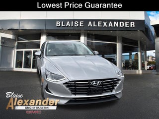 2023 Hyundai SONATA SE