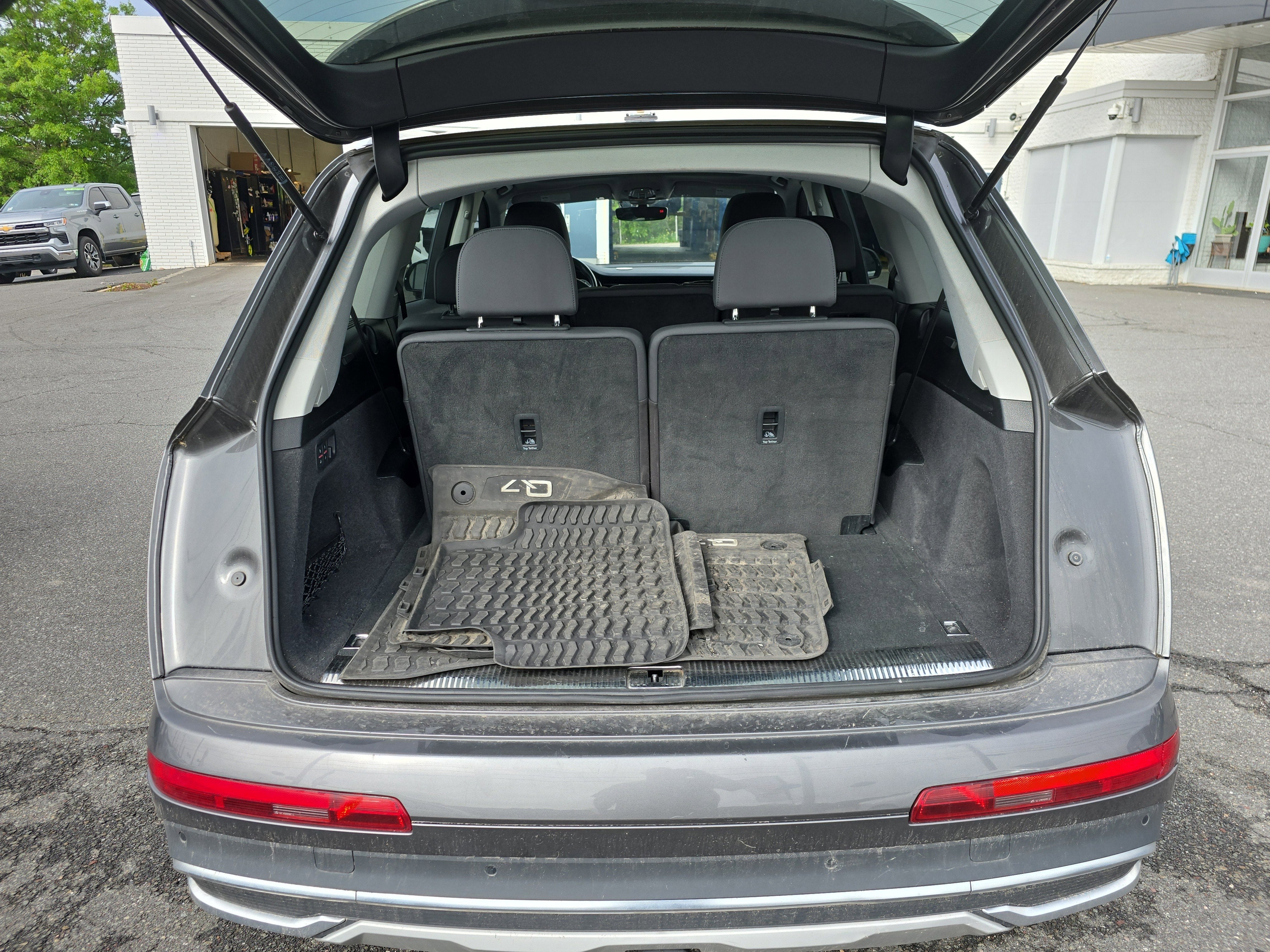 2021 Audi Q7 Premium Plus
