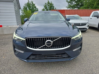 2022 Volvo XC60 Momentum