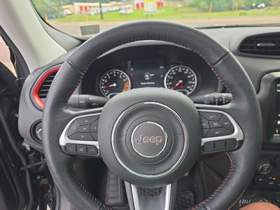 2023 Jeep Renegade Trailhawk