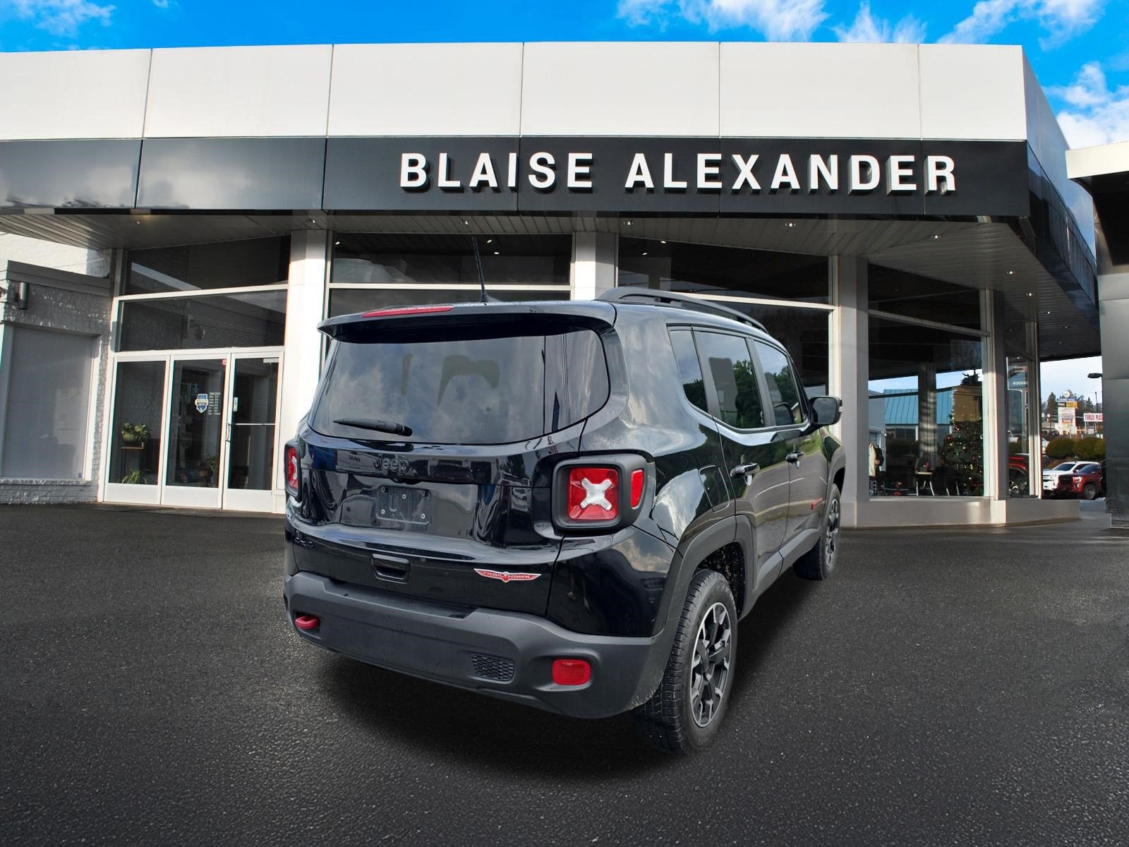 2023 Jeep Renegade Trailhawk