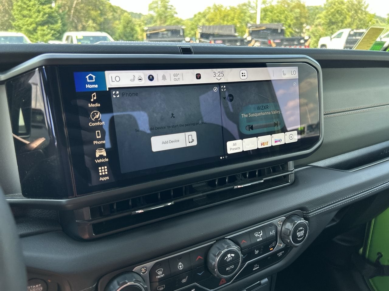 2025 Jeep Gladiator Mojave