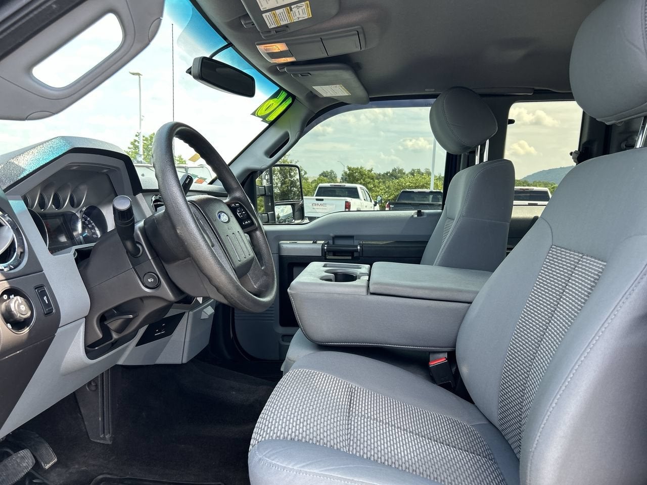 2016 Ford Super Duty F-350 SRW Lariat