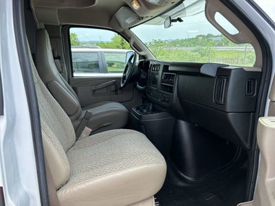 2023 Chevrolet Express Cutaway 3500 1WT