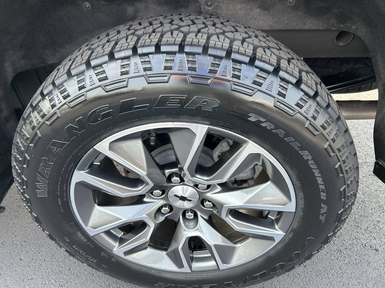 2024 Chevrolet Silverado 1500 RST