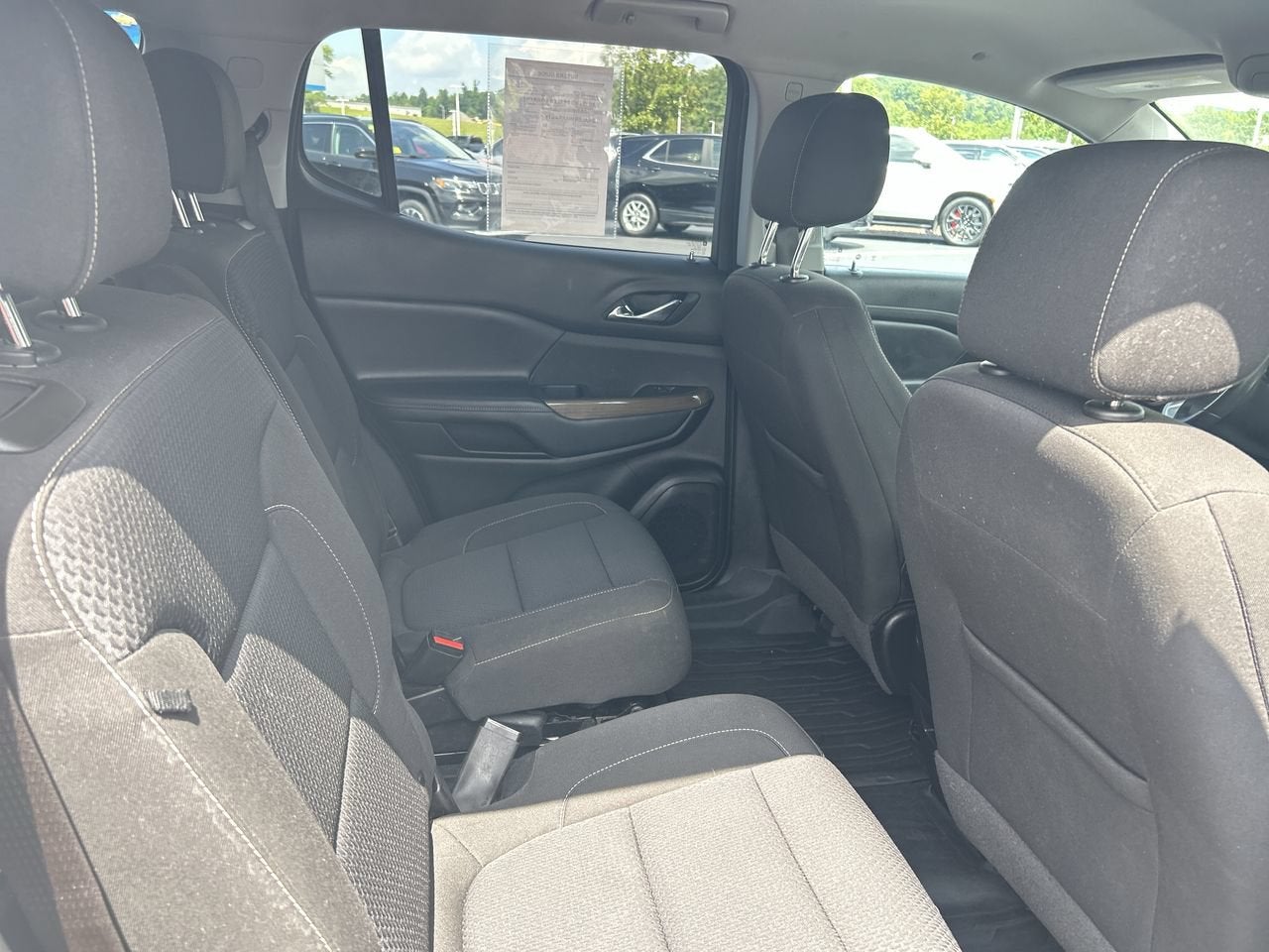 2021 GMC Acadia SLE
