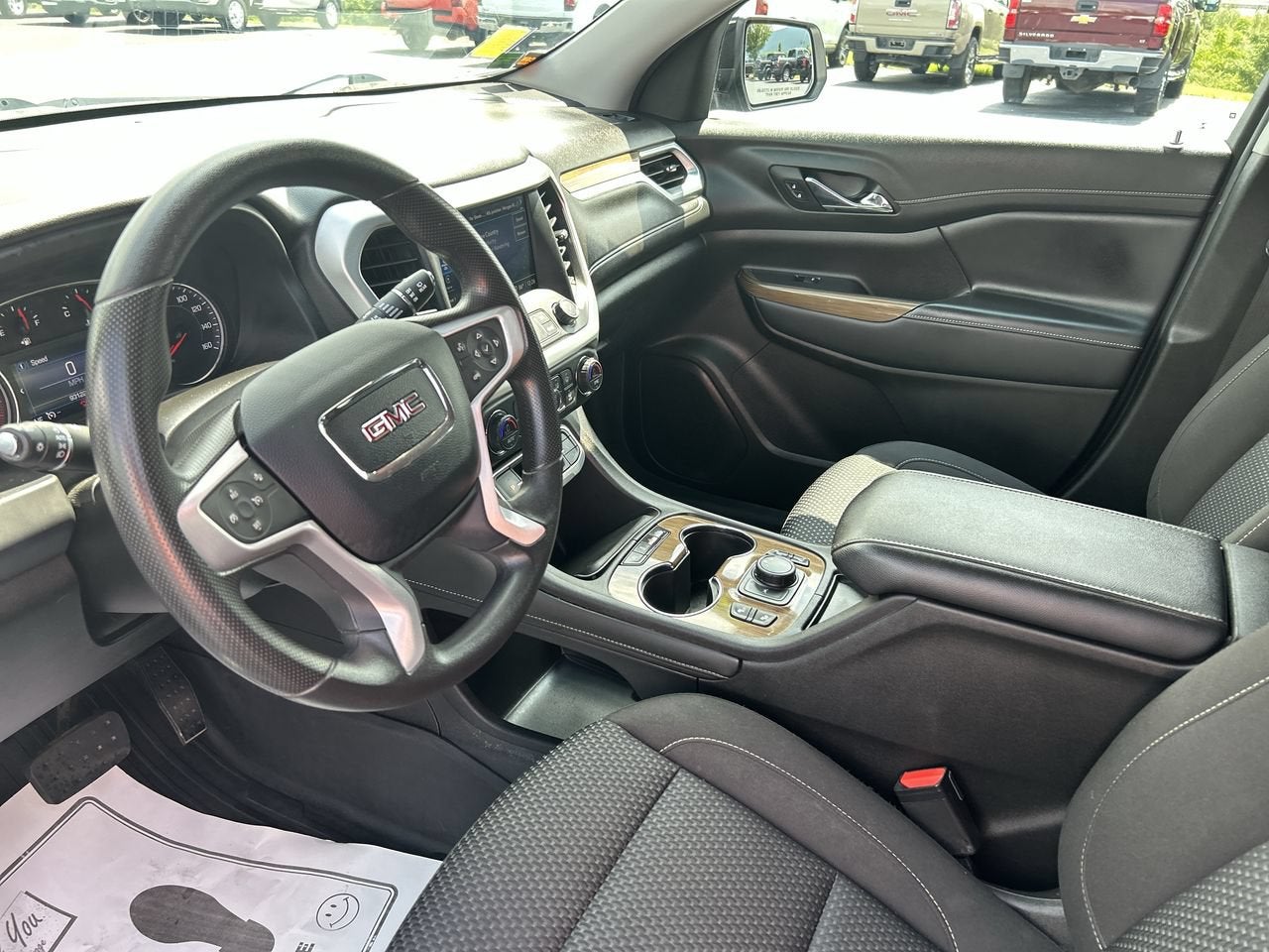 2021 GMC Acadia SLE